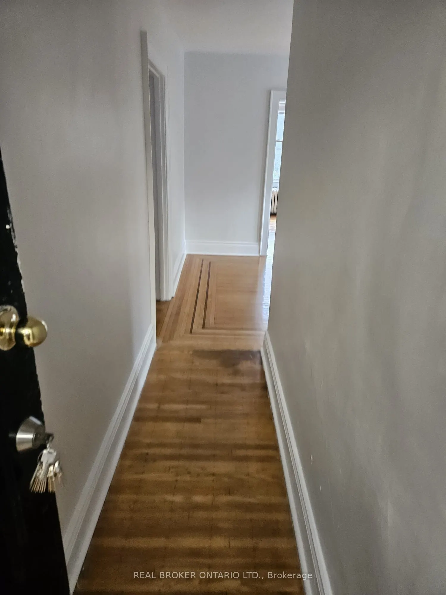 983 Main Street E, #3