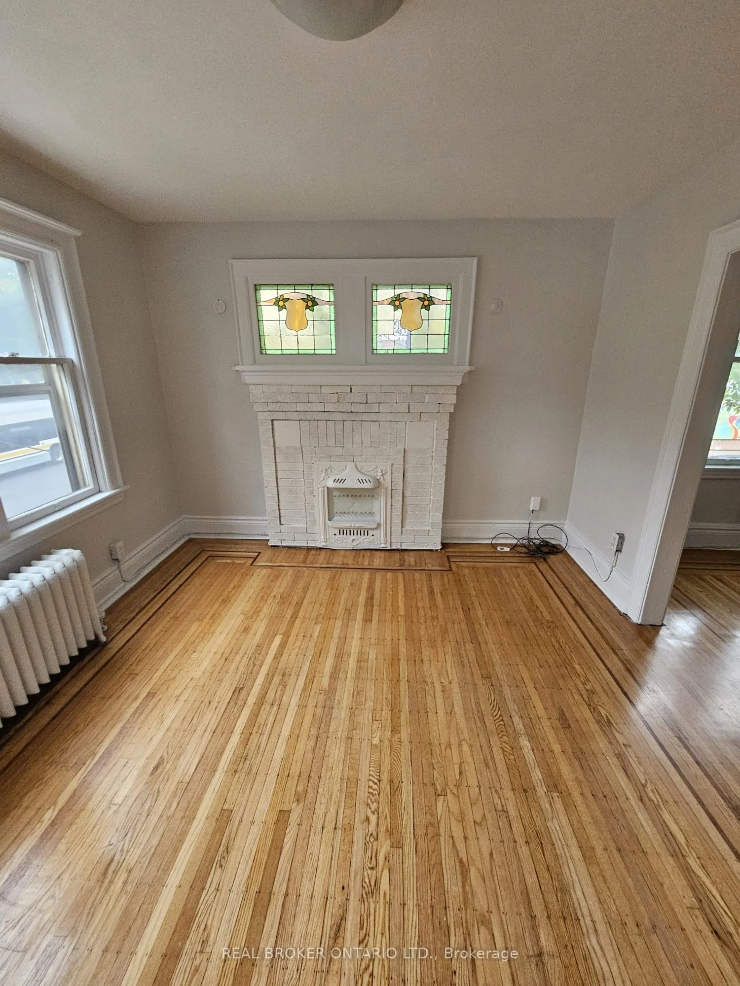 983 Main Street E, #3