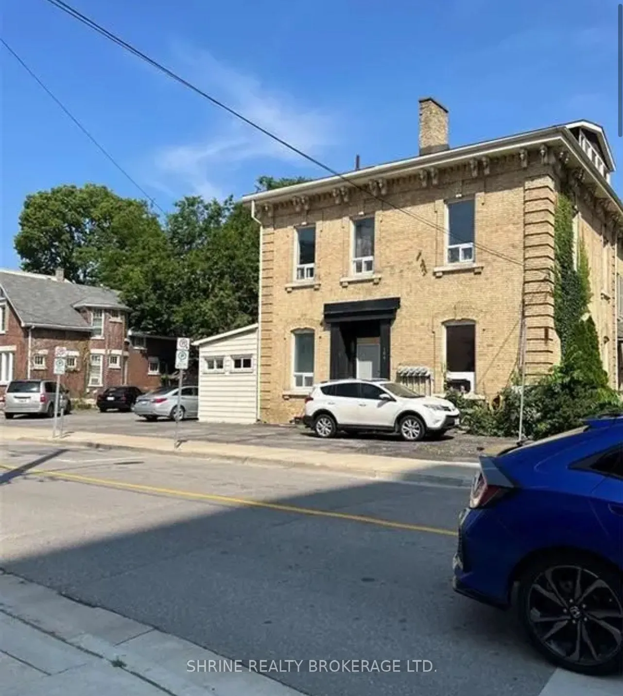 106 Kent Street W, #3