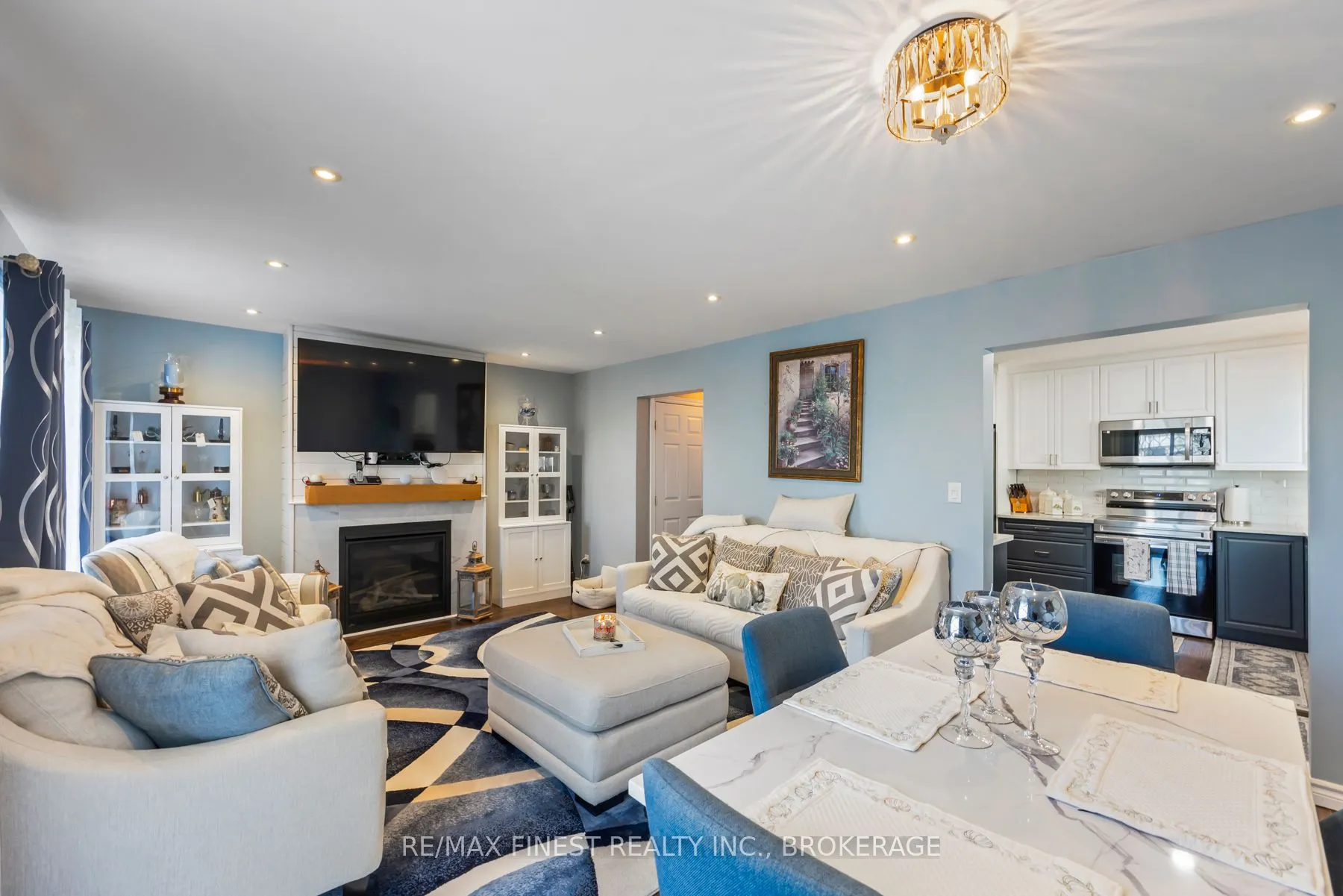 99 McKeown Crescent