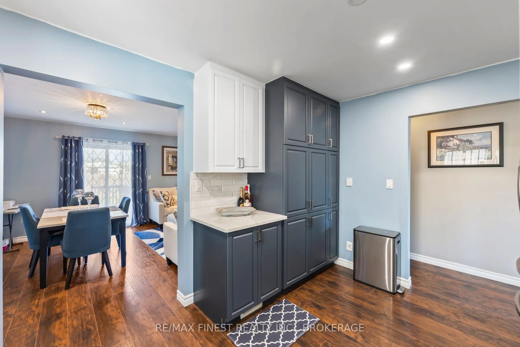 99 McKeown Crescent