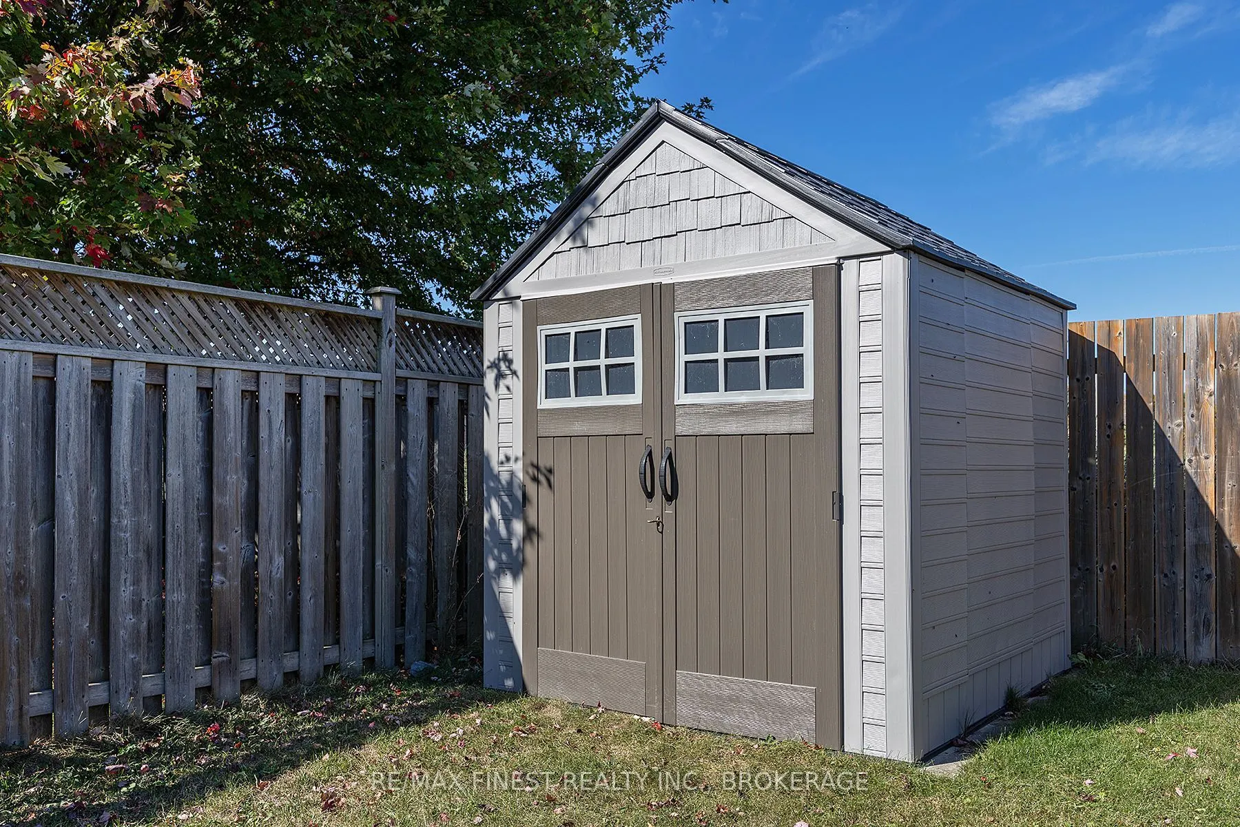 99 McKeown Crescent