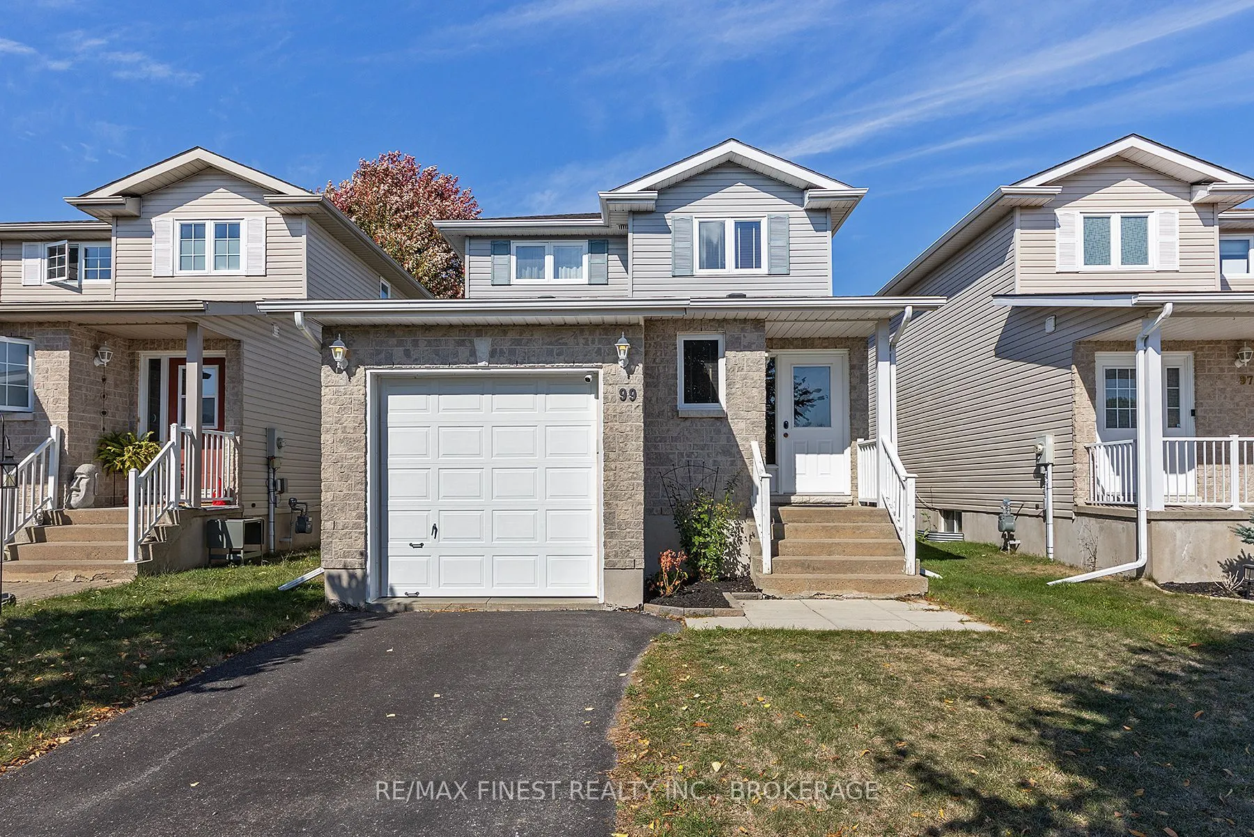 99 McKeown Crescent