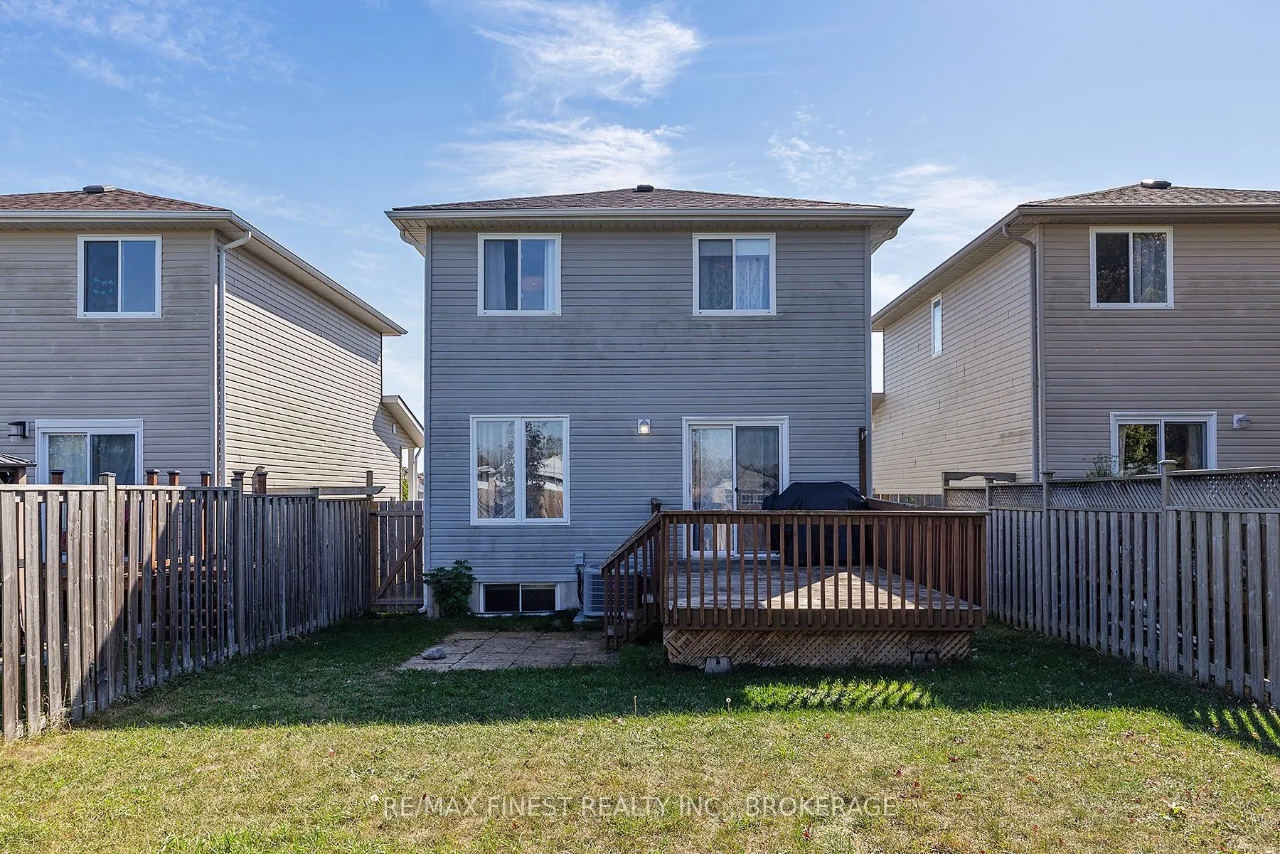 99 McKeown Crescent