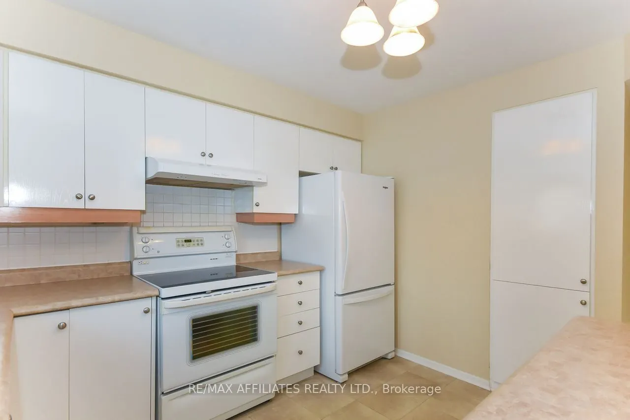 330 Centrum Boulevard, #407