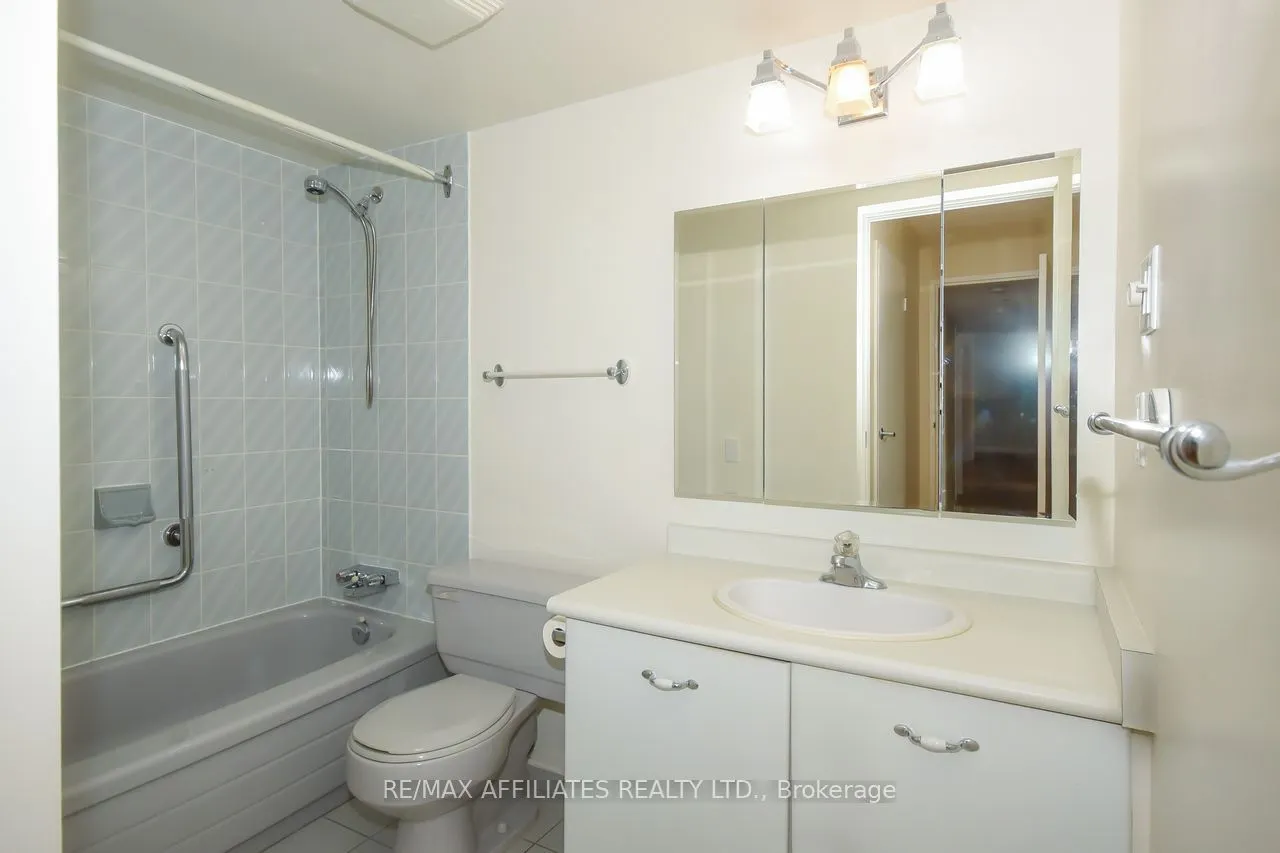 330 Centrum Boulevard, #407