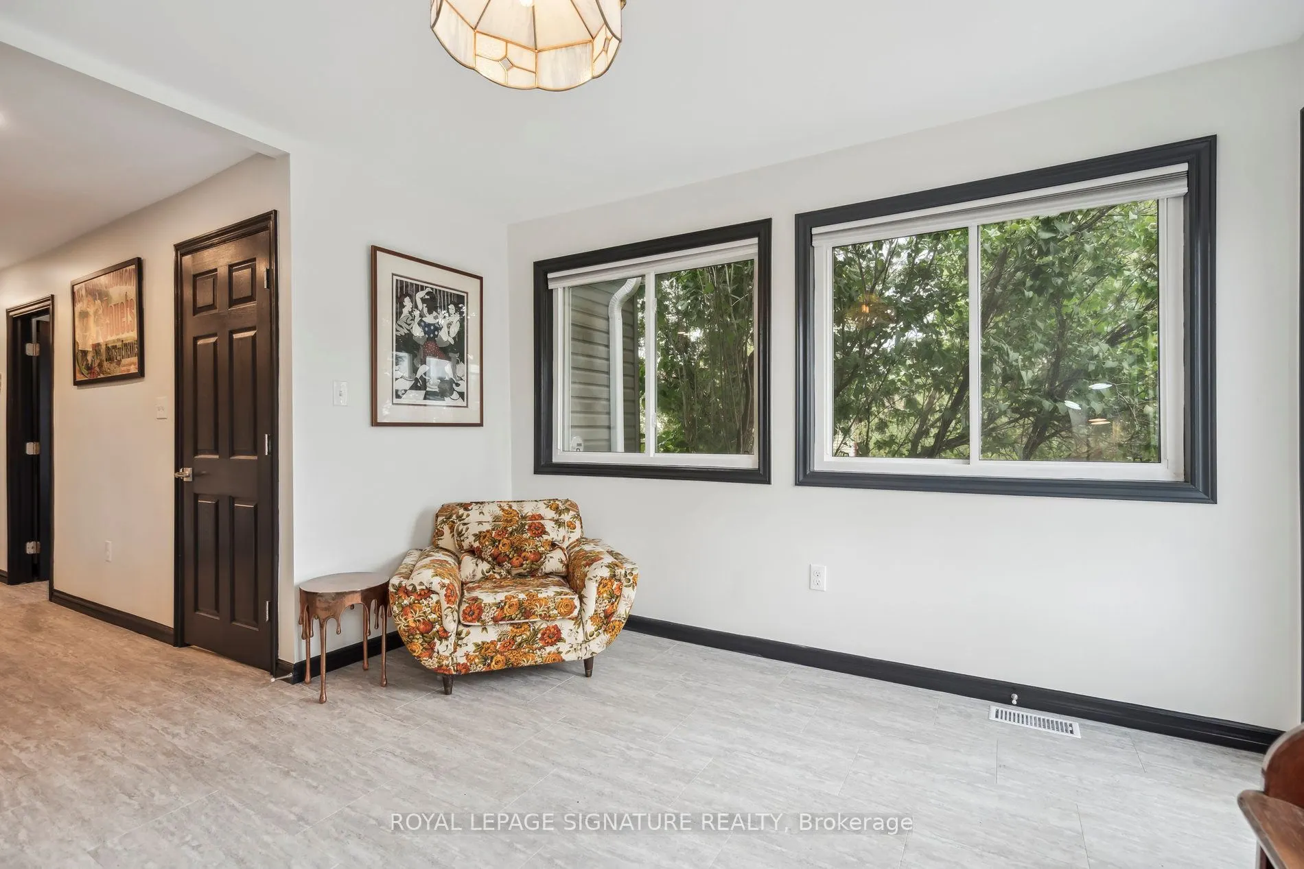 20 Robins Avenue