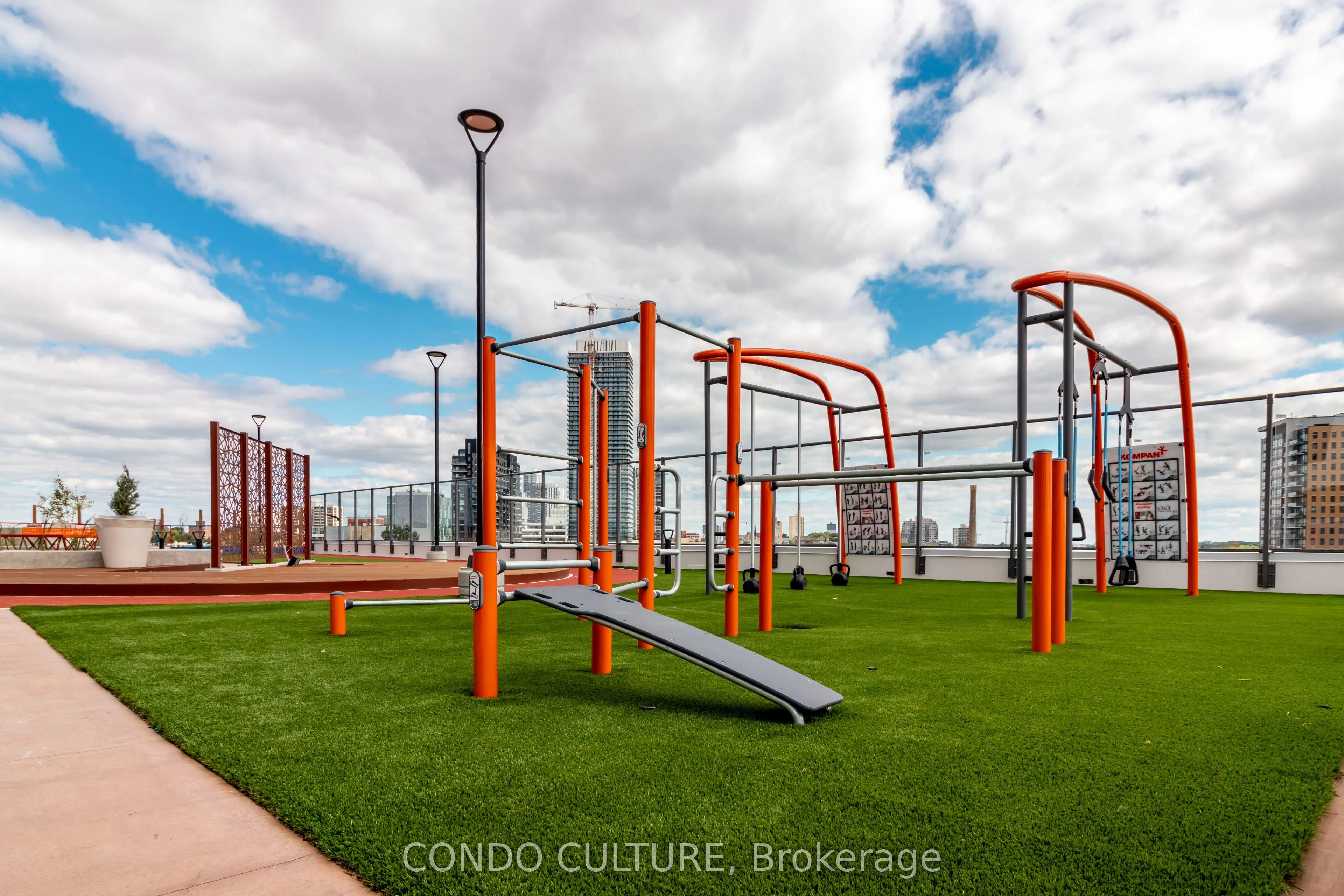 25 Wellington Street S, #3506