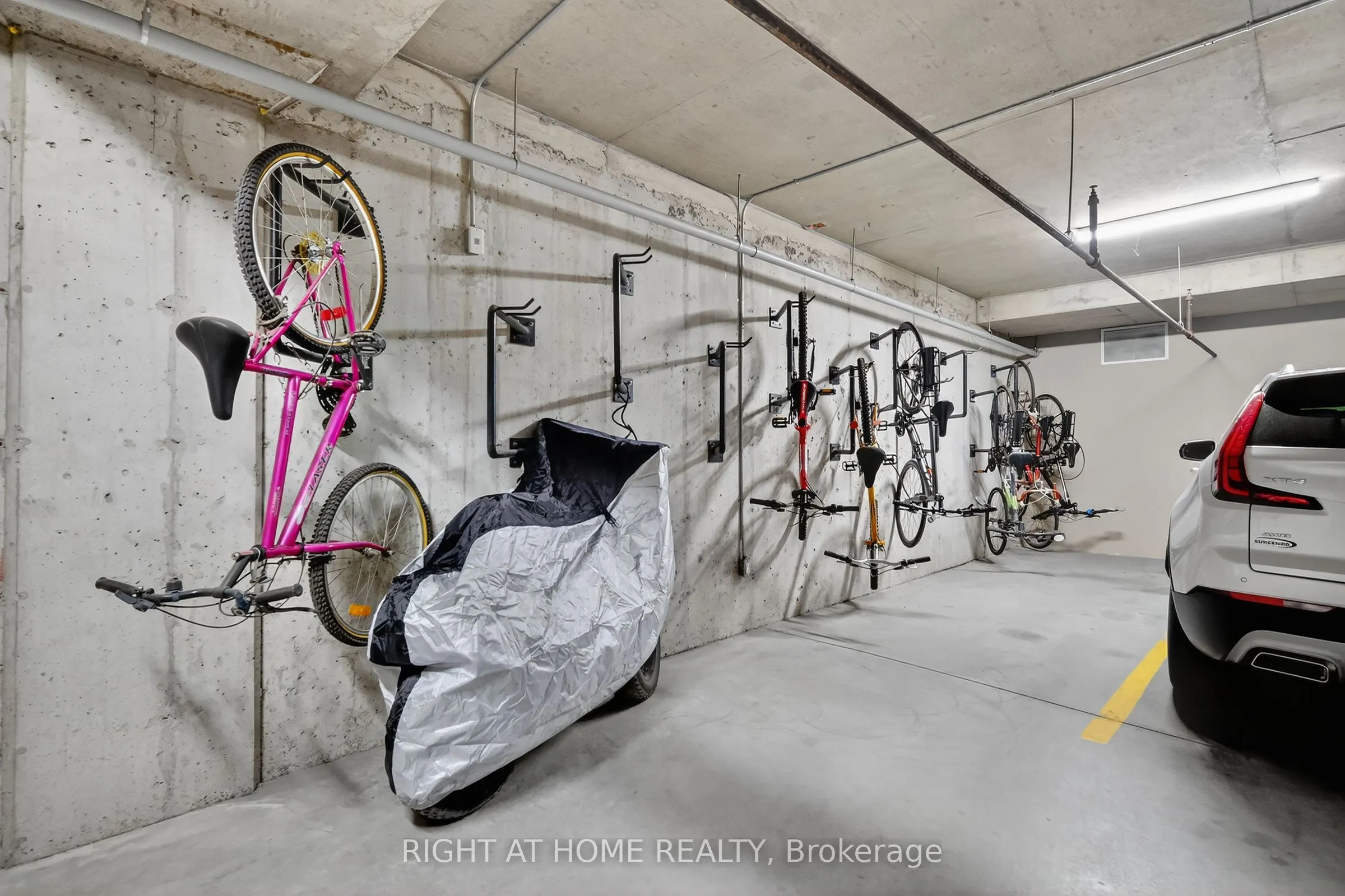 141 Potts Private, #306