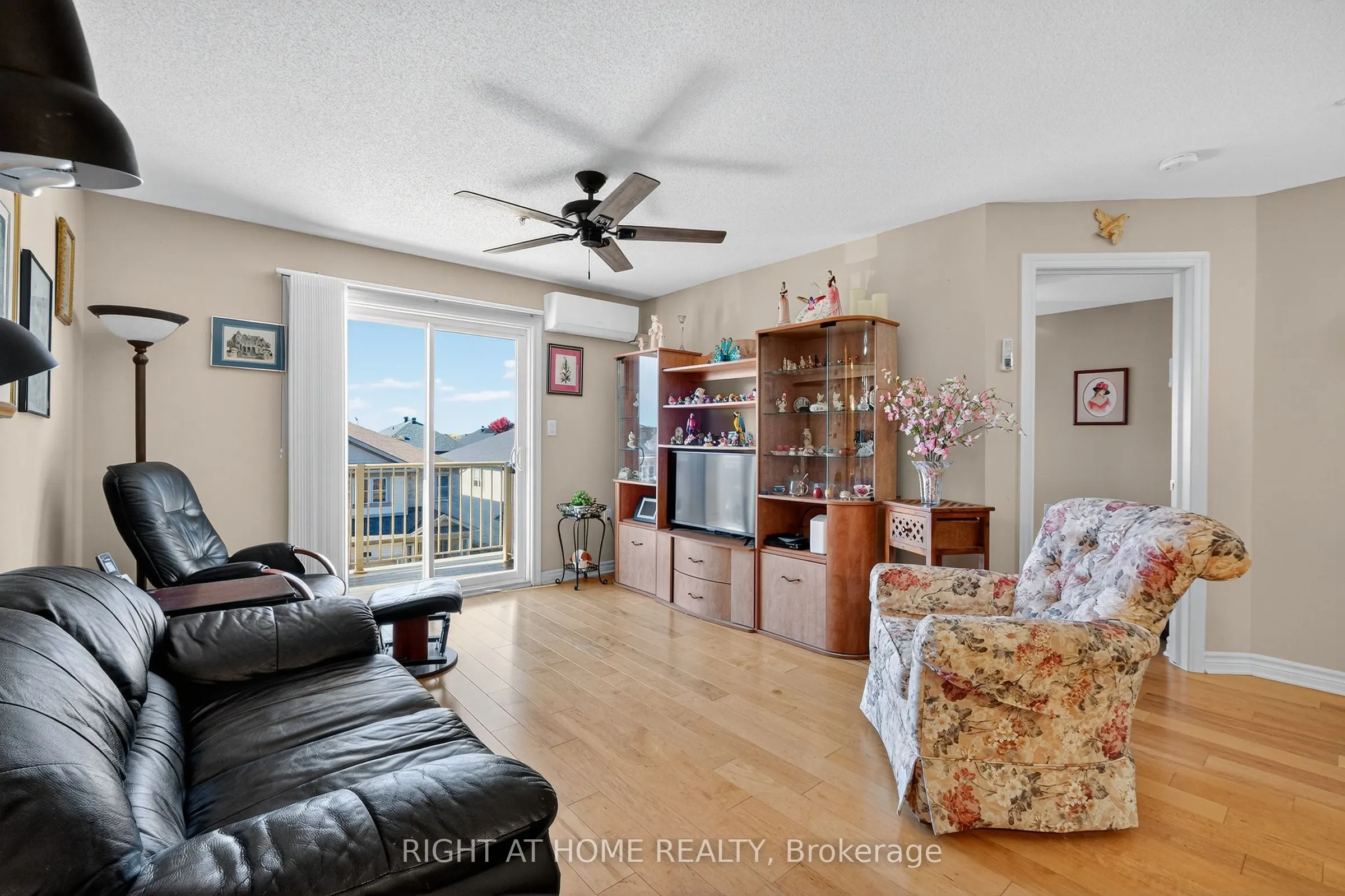141 Potts Private, #306