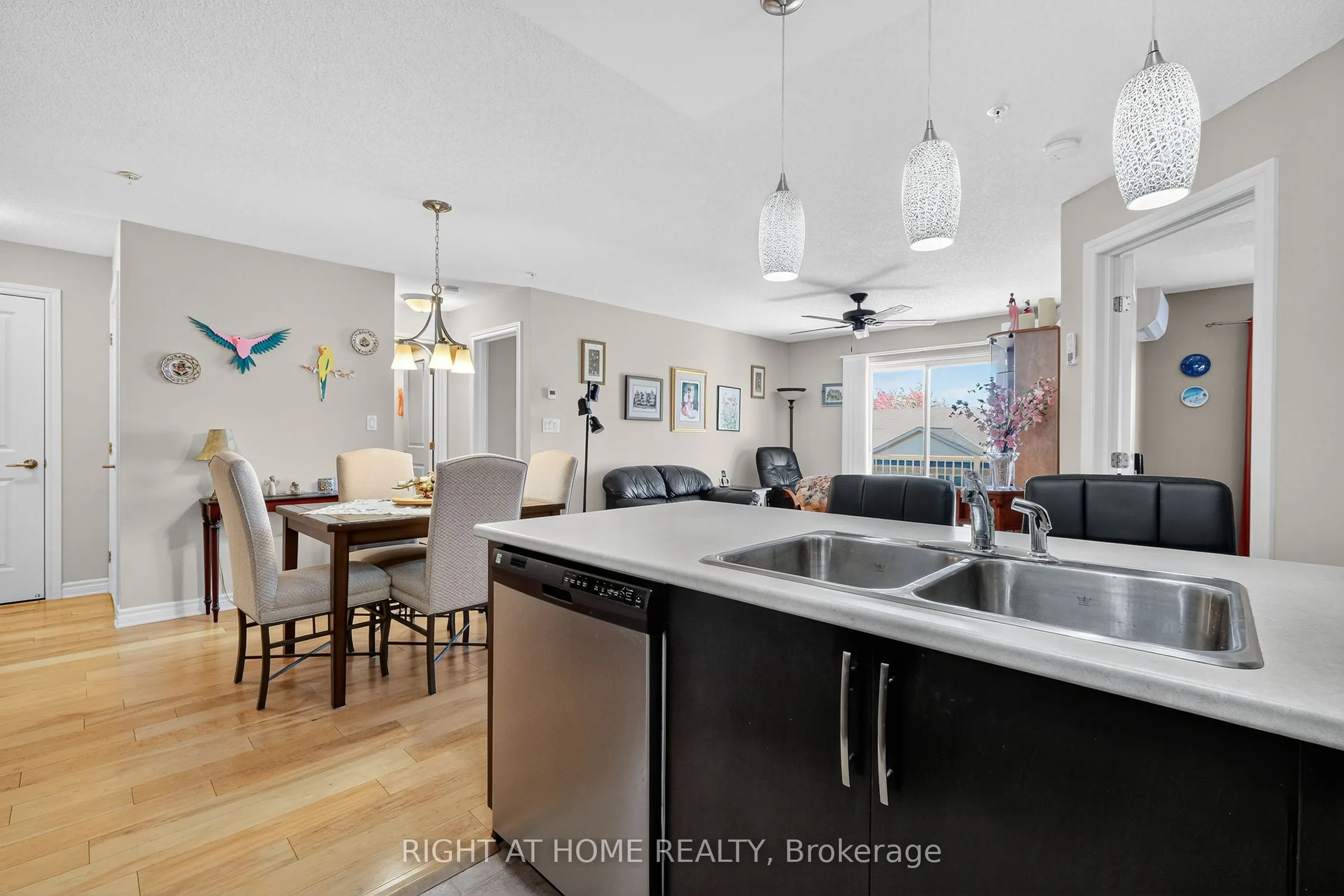 141 Potts Private, #306