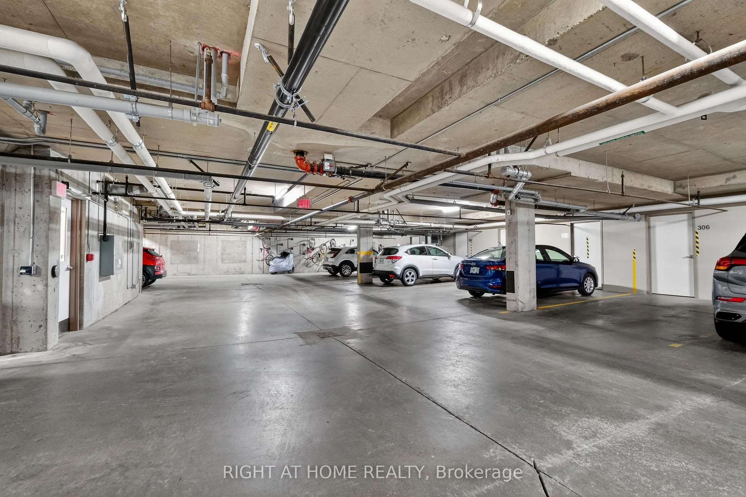 141 Potts Private, #306