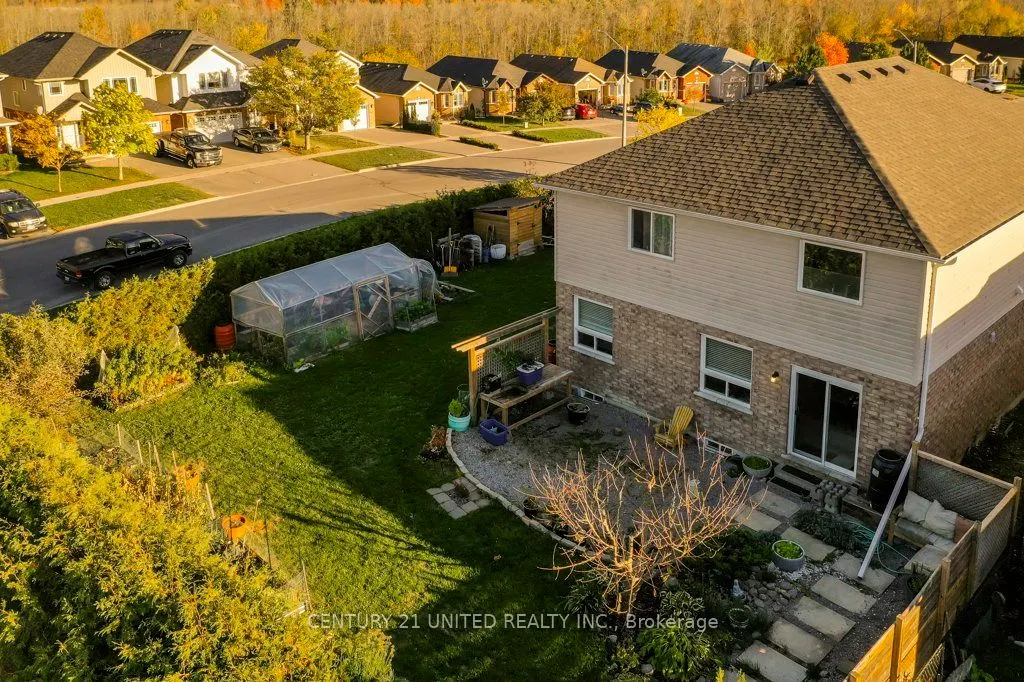 810 Hargrove Trail
