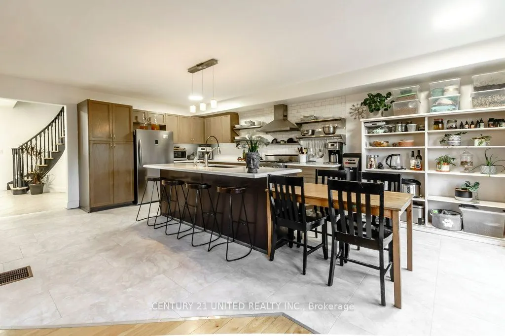 810 Hargrove Trail