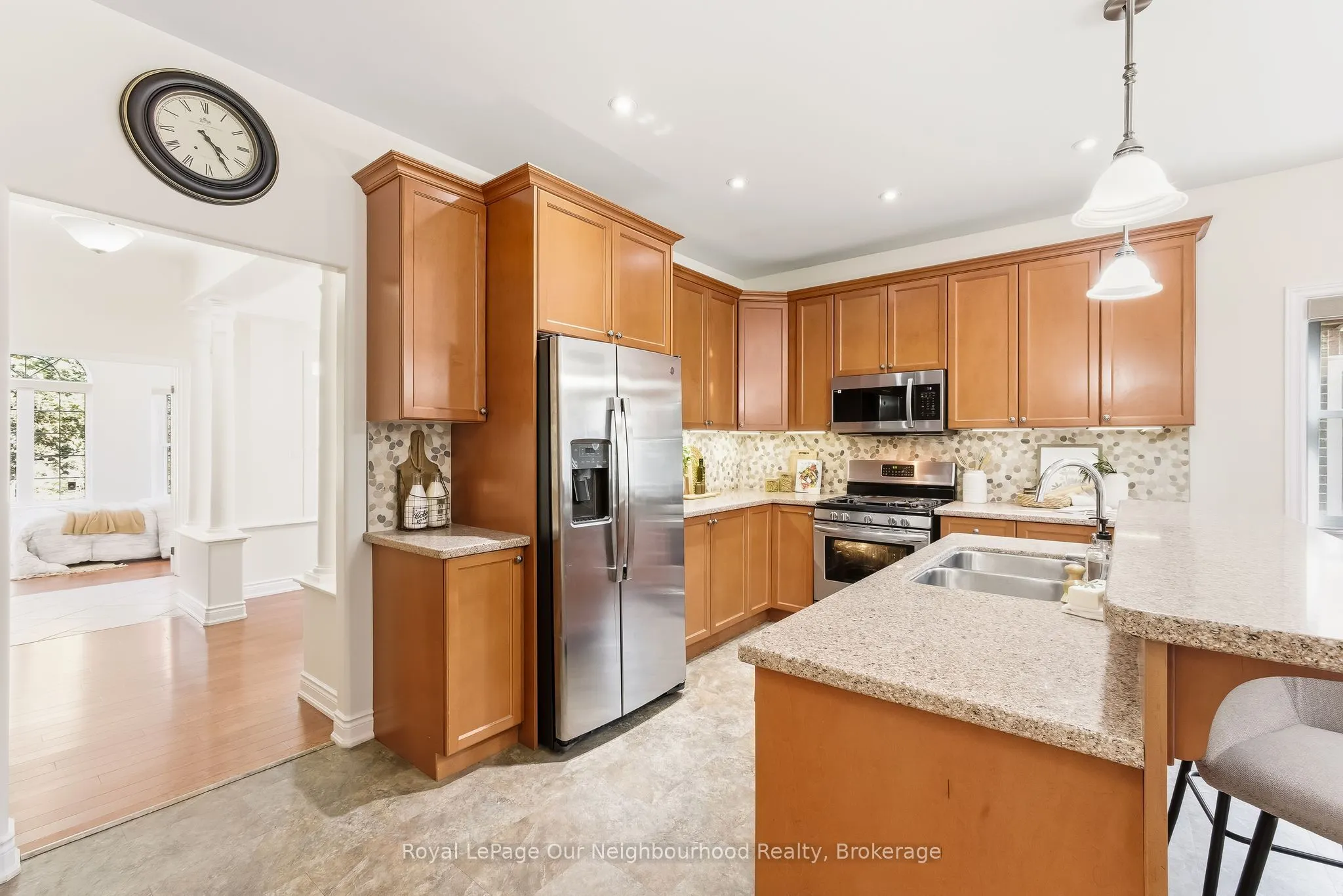 465 Foote Crescent