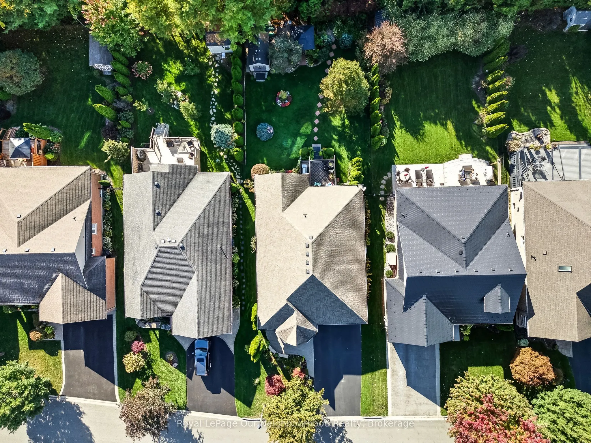 465 Foote Crescent