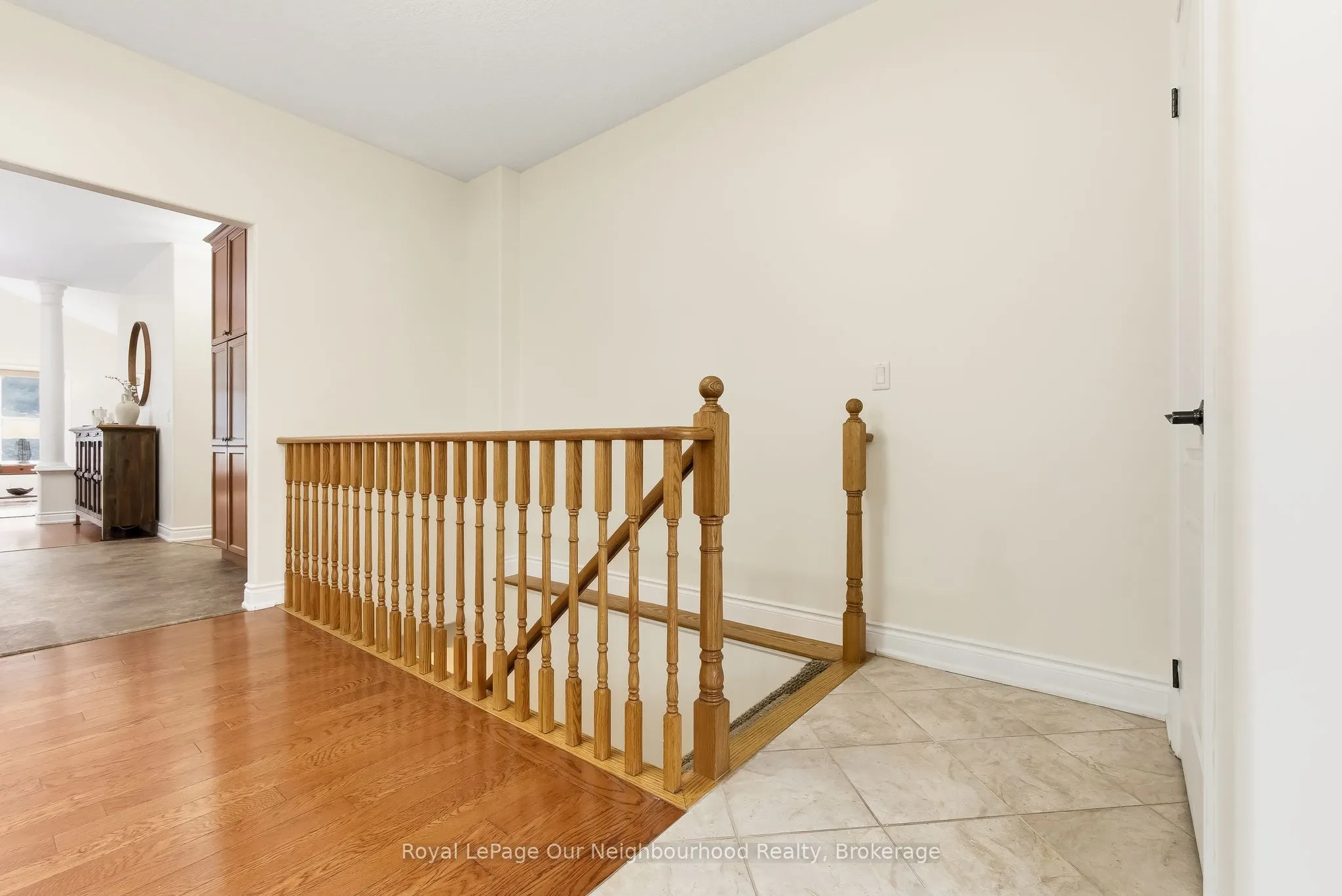 465 Foote Crescent