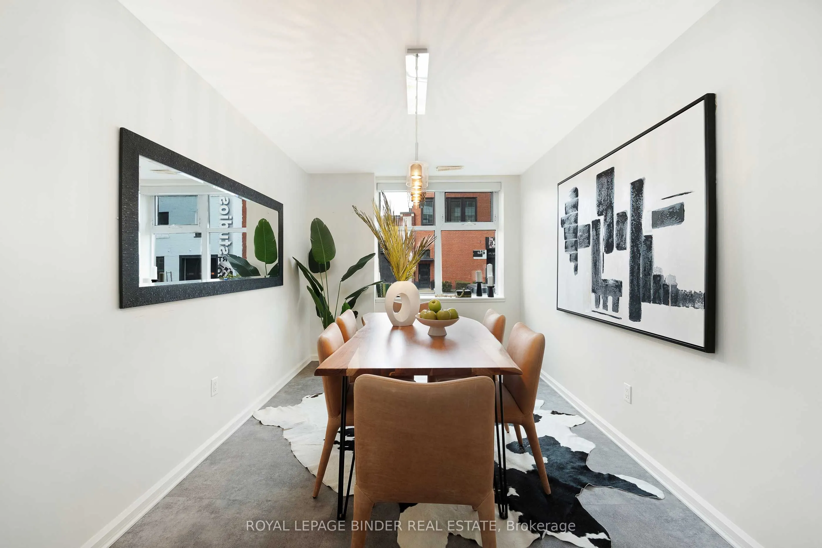 2175 Wyandotte Street E, #102