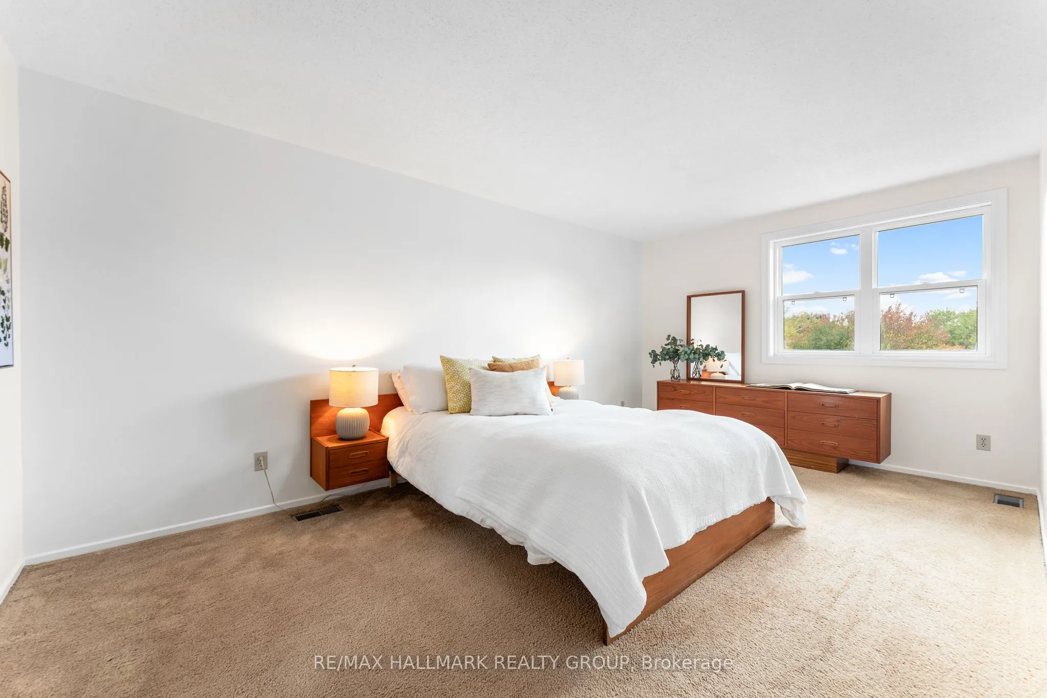 1075 Avignon Court
