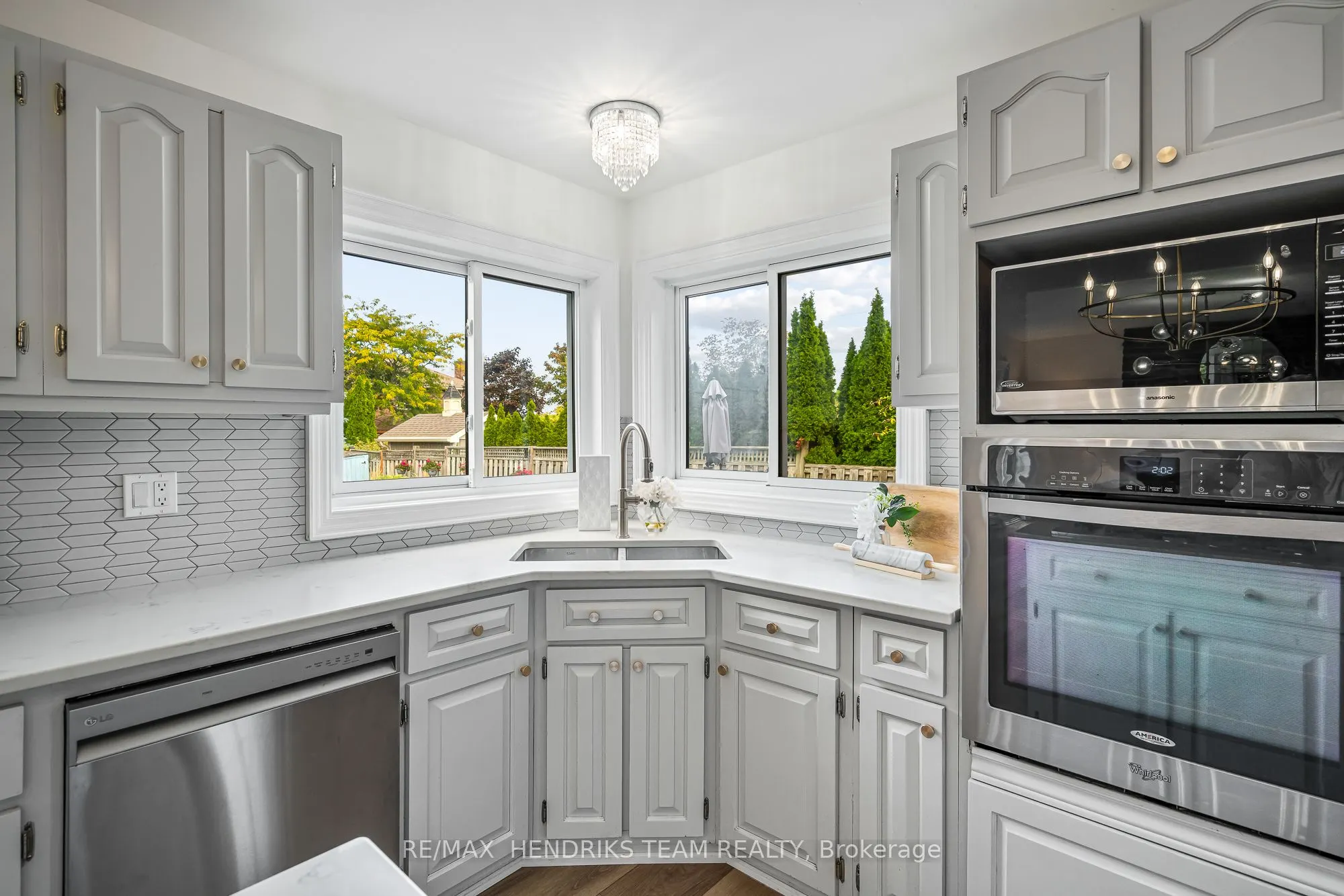 2905 Butler's Walk
