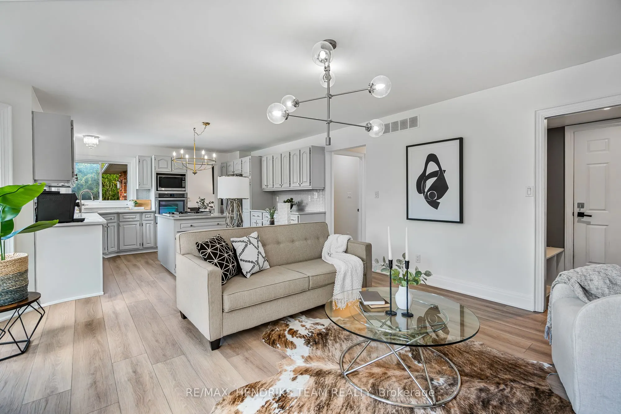 2905 Butler's Walk