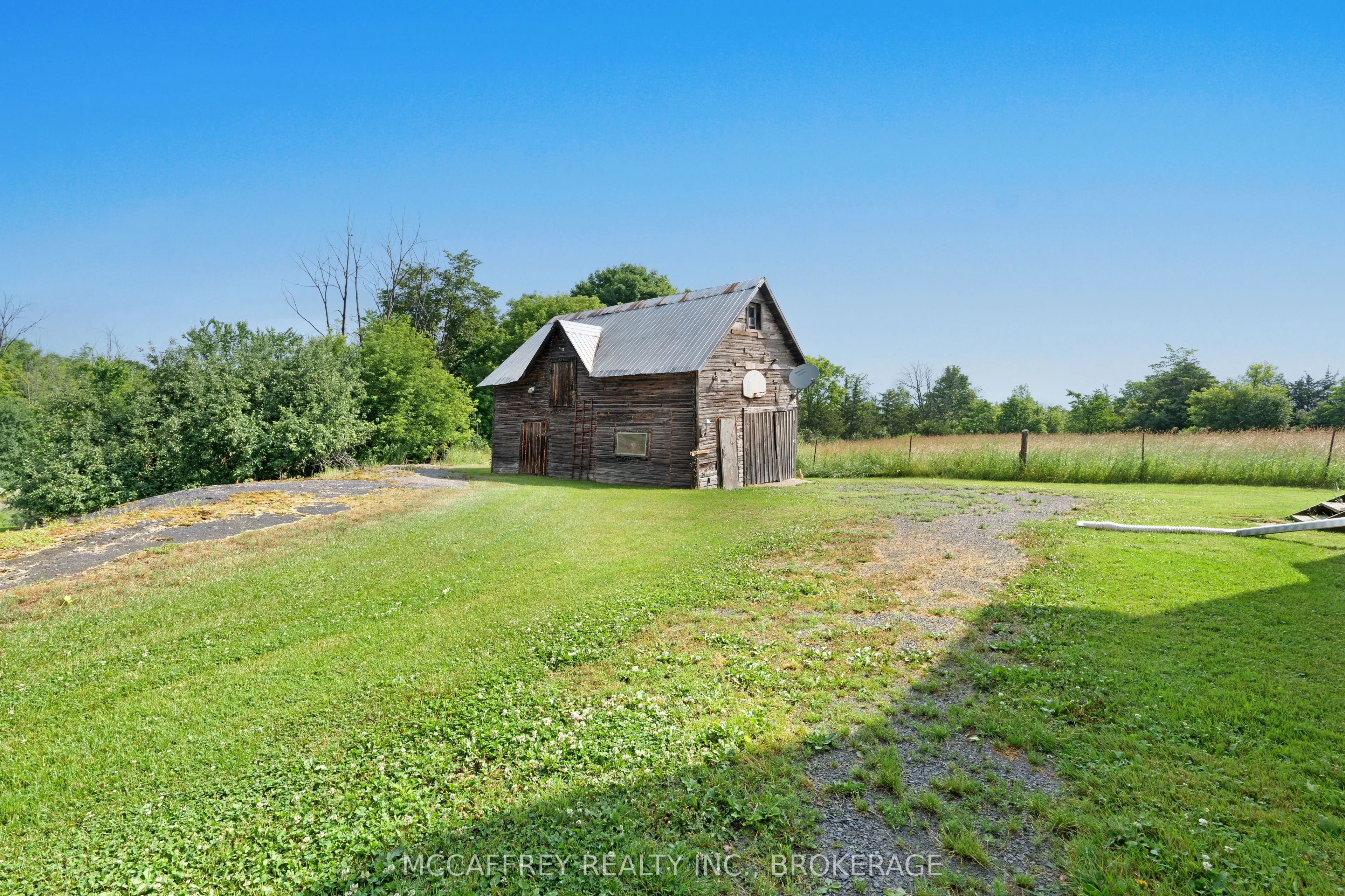 338 Burridge Road E