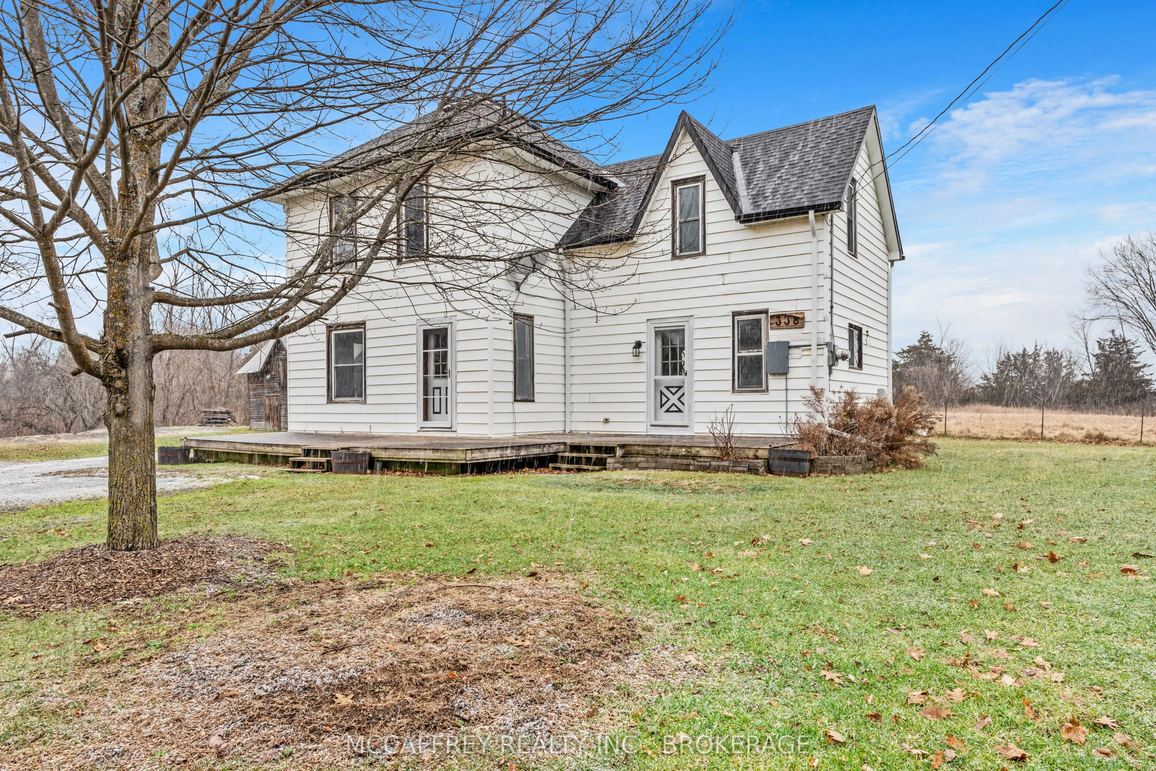 338 Burridge Road E