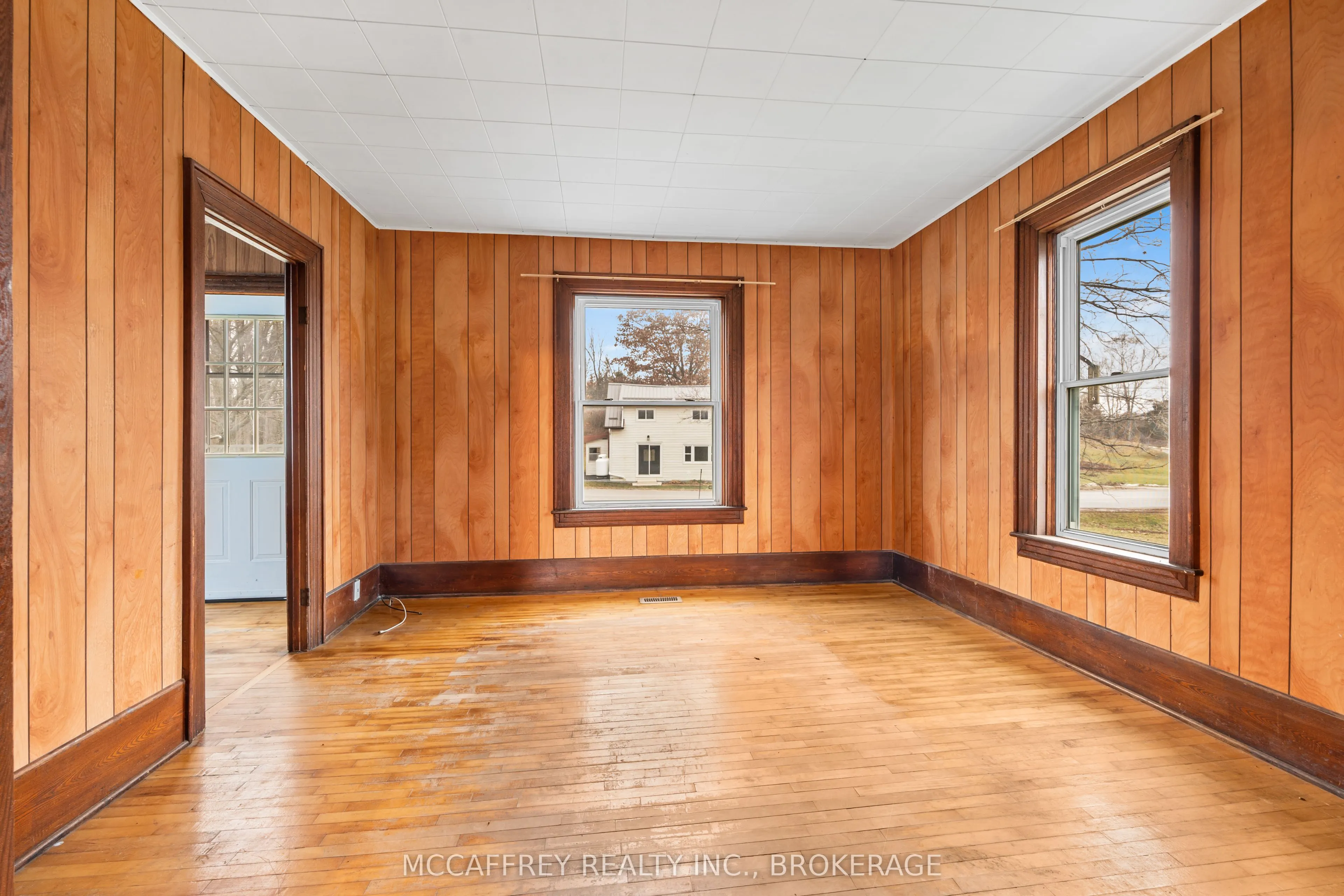 338 Burridge Road E