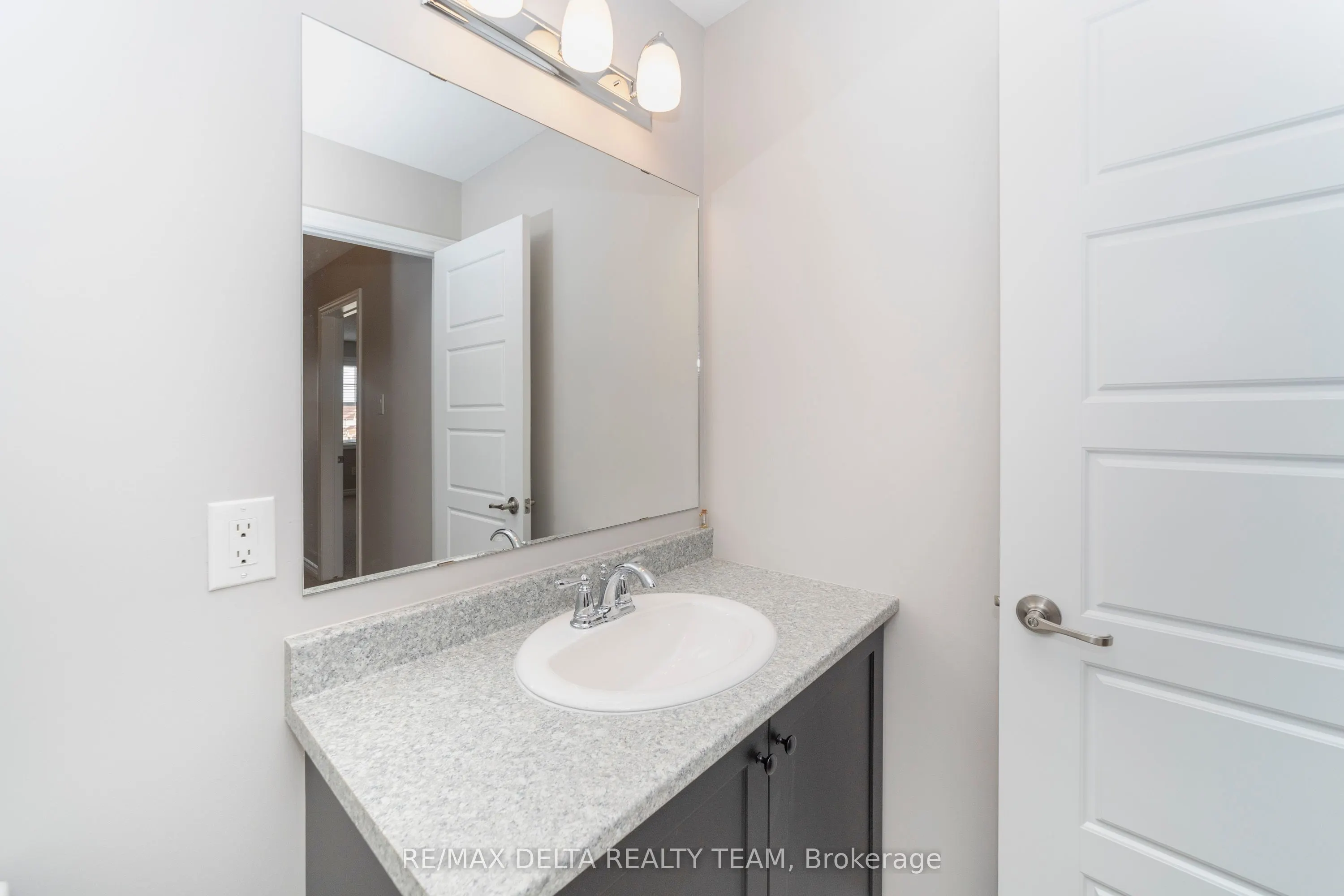 351 Sweetfern Crescent