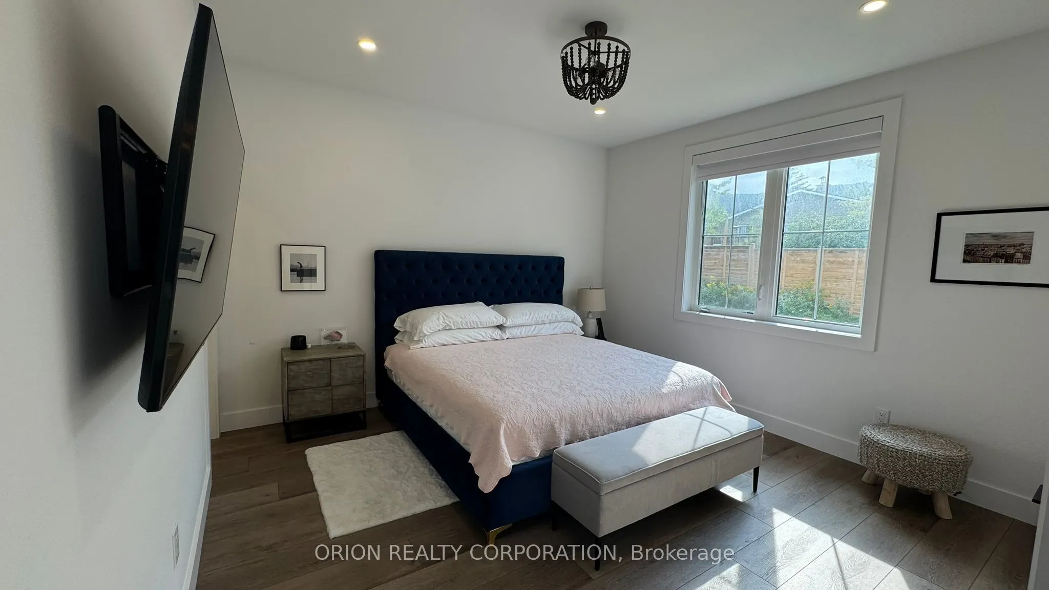 150 Black Willow Crescent