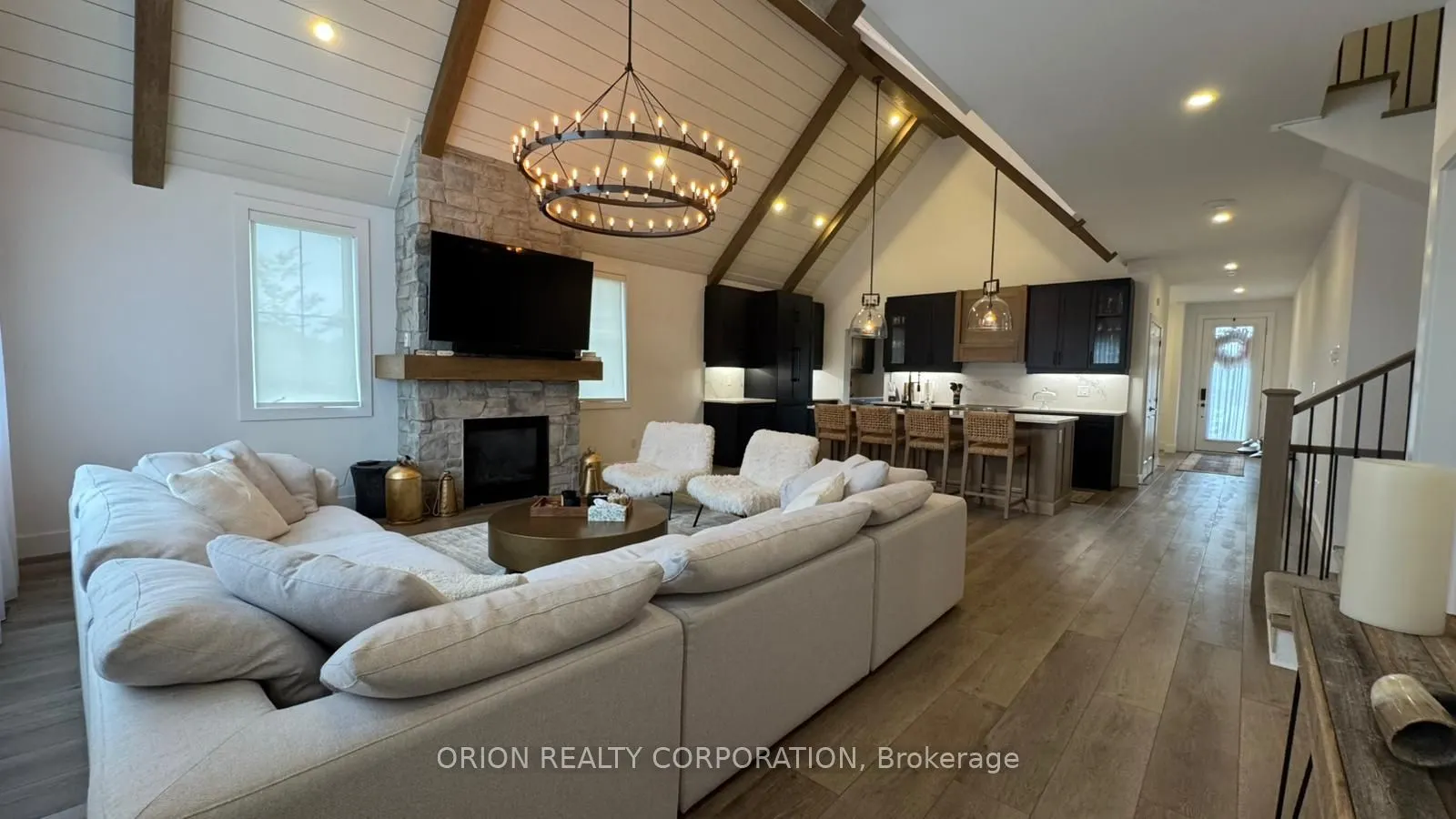 150 Black Willow Crescent