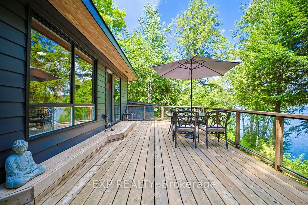 565 West Diamond Lake Road
