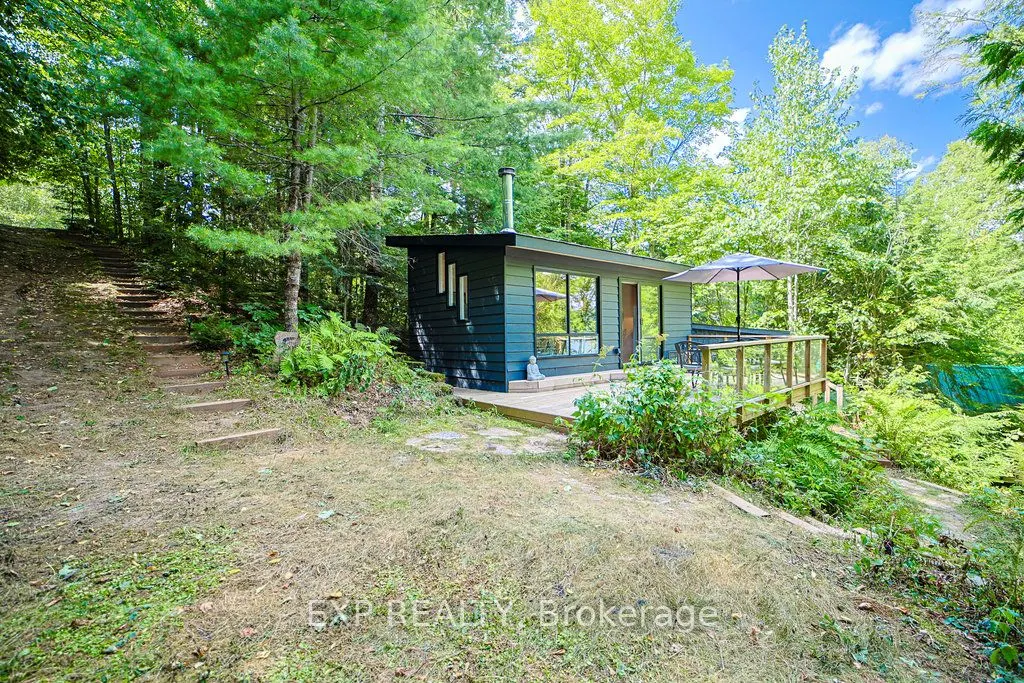 565 West Diamond Lake Road