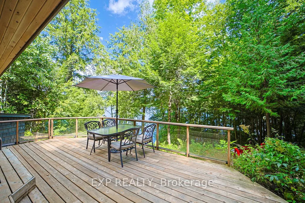 565 West Diamond Lake Road