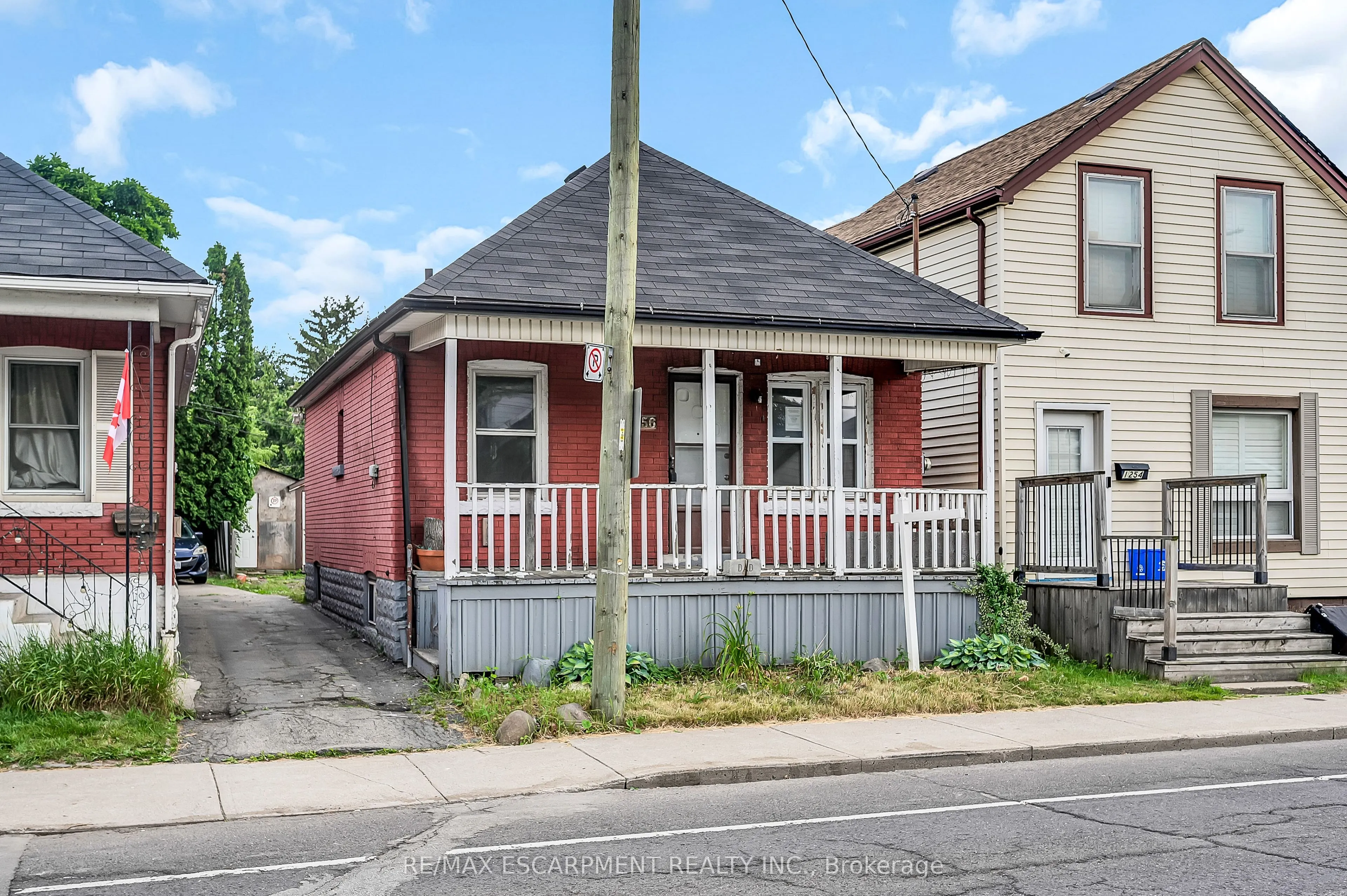 1256 Cannon Street E