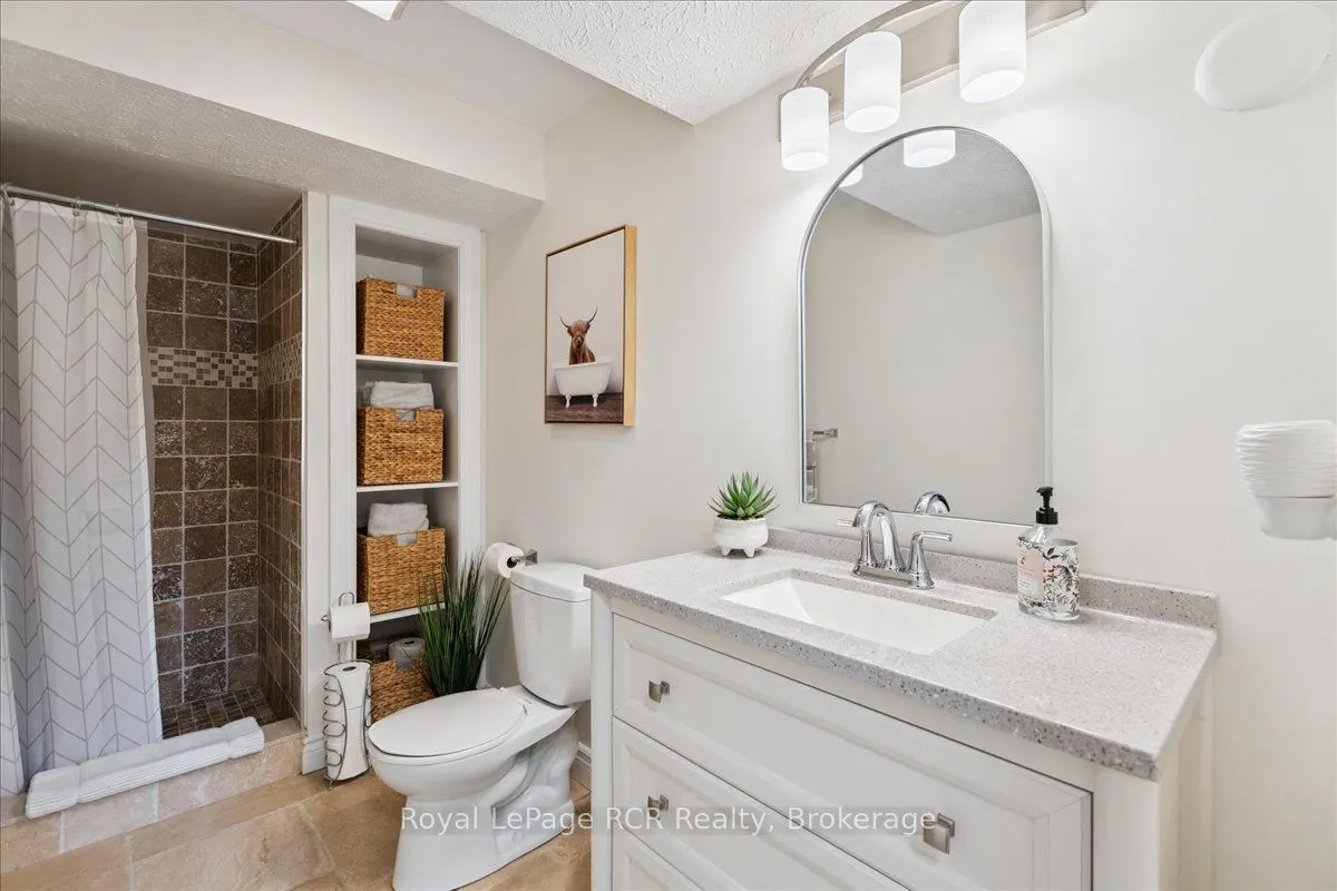 1807 8th Avenue W
