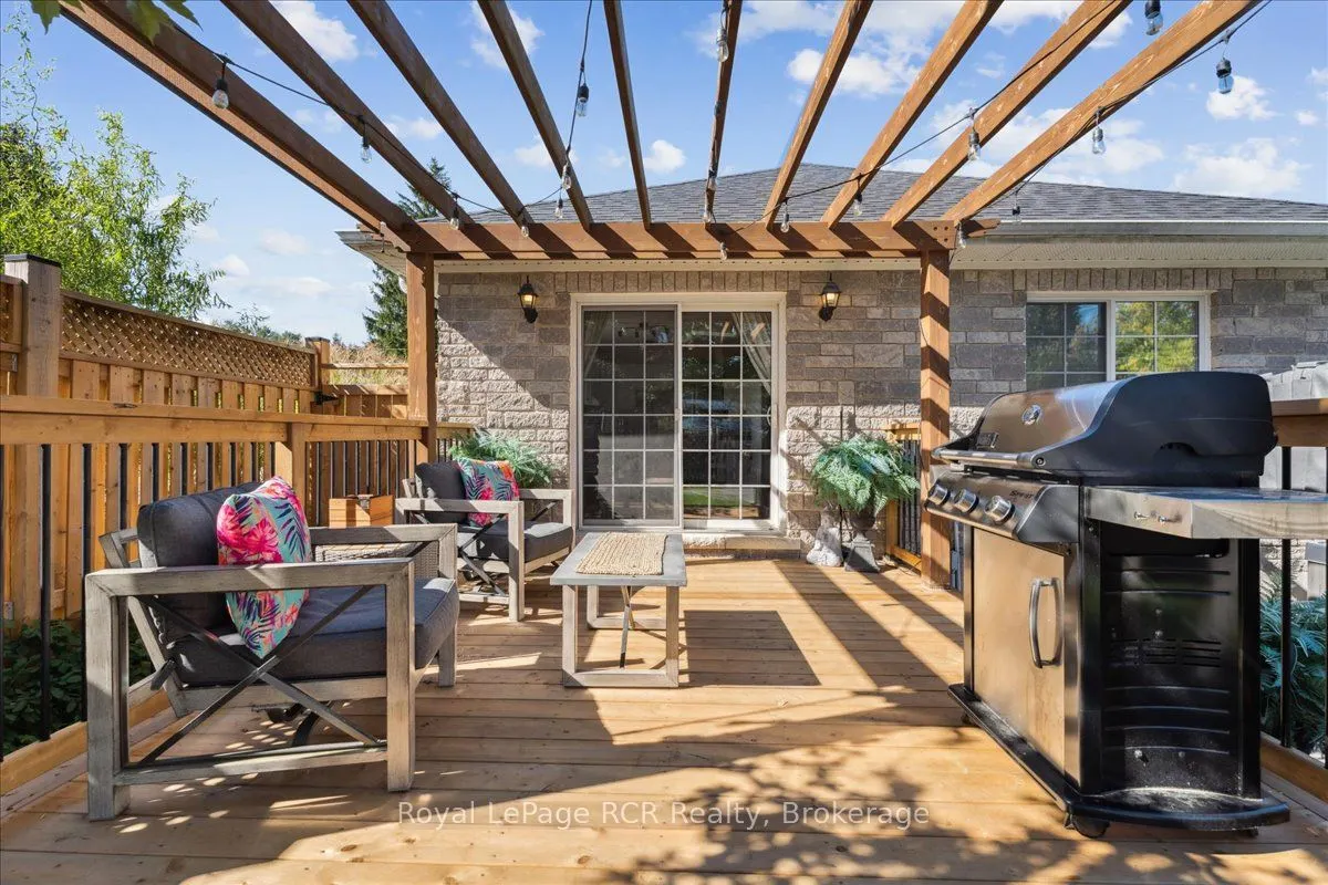 1807 8th Avenue W