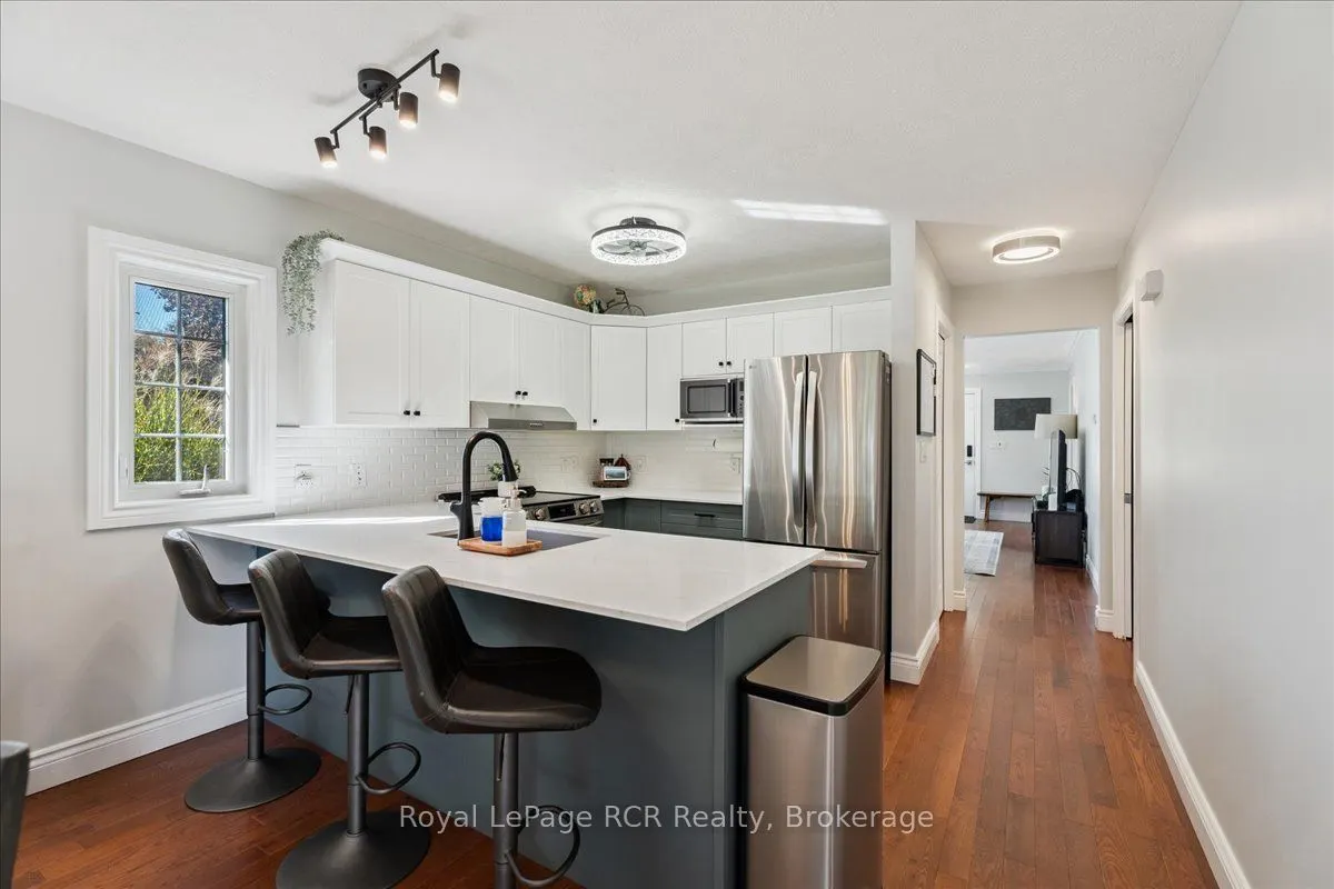 1807 8th Avenue W