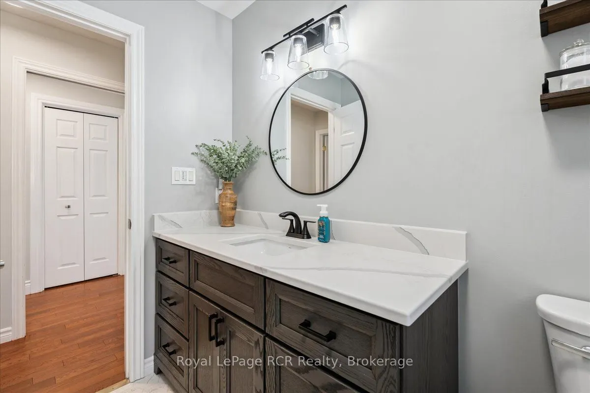 1807 8th Avenue W
