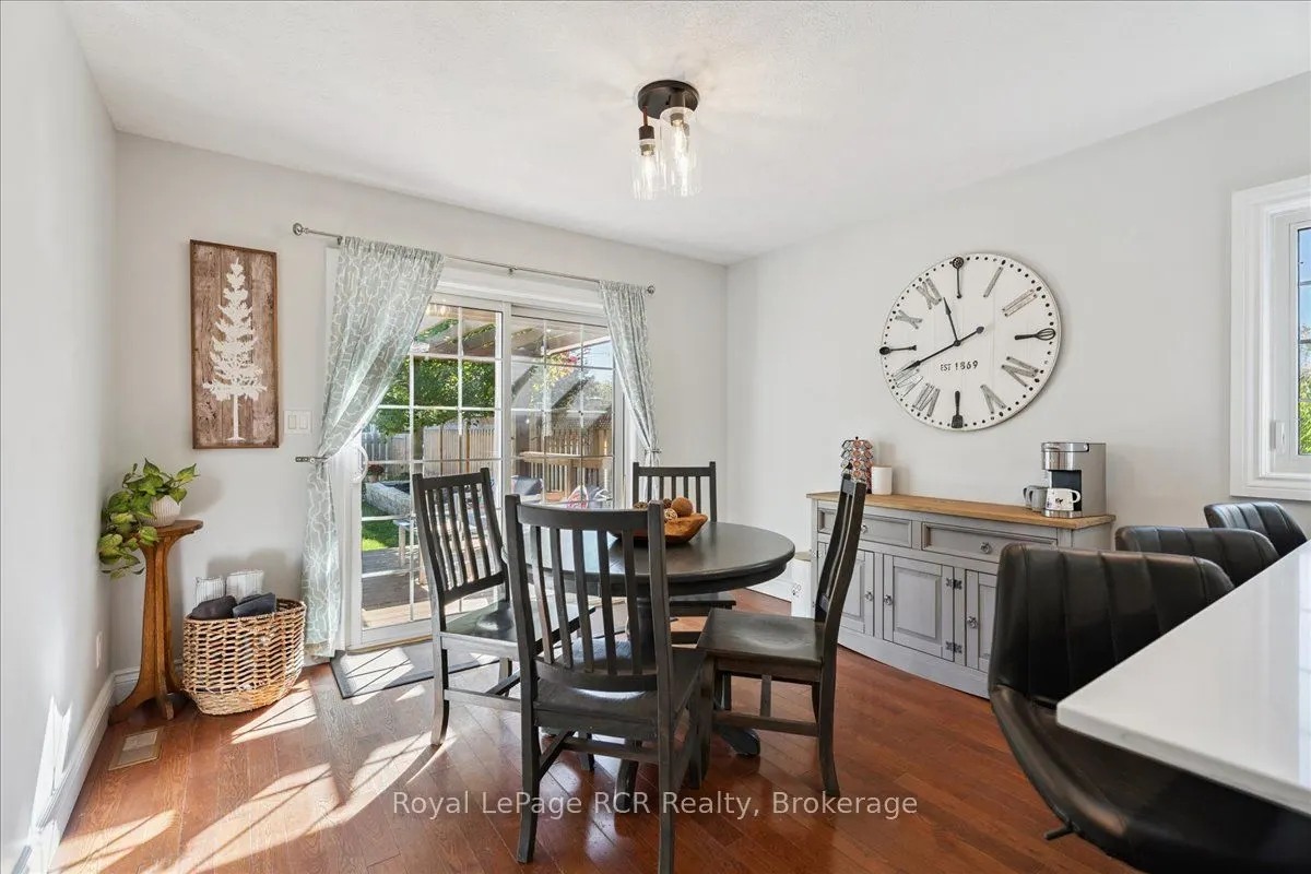 1807 8th Avenue W