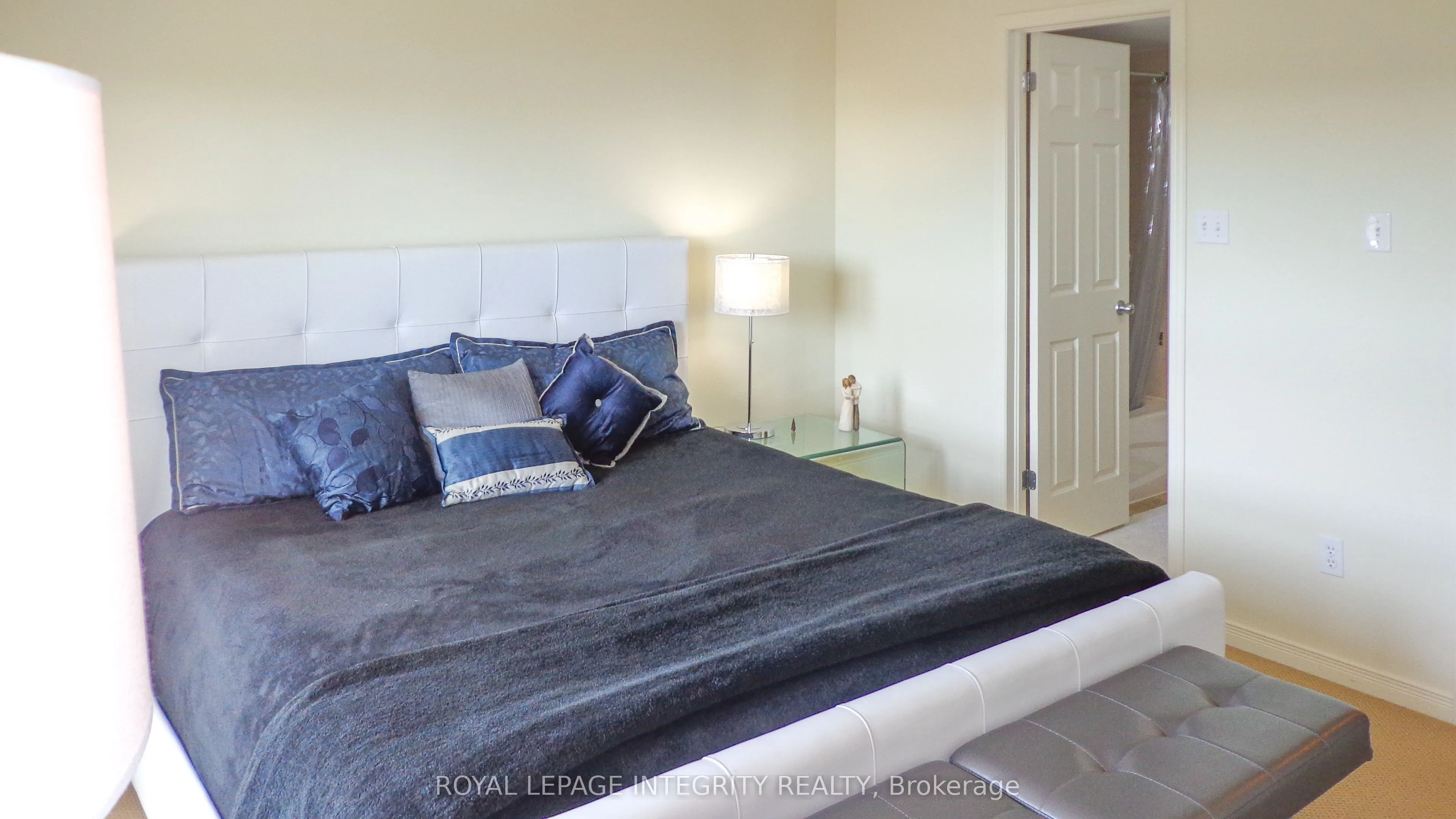 176 Chapman Mills Drive, #23