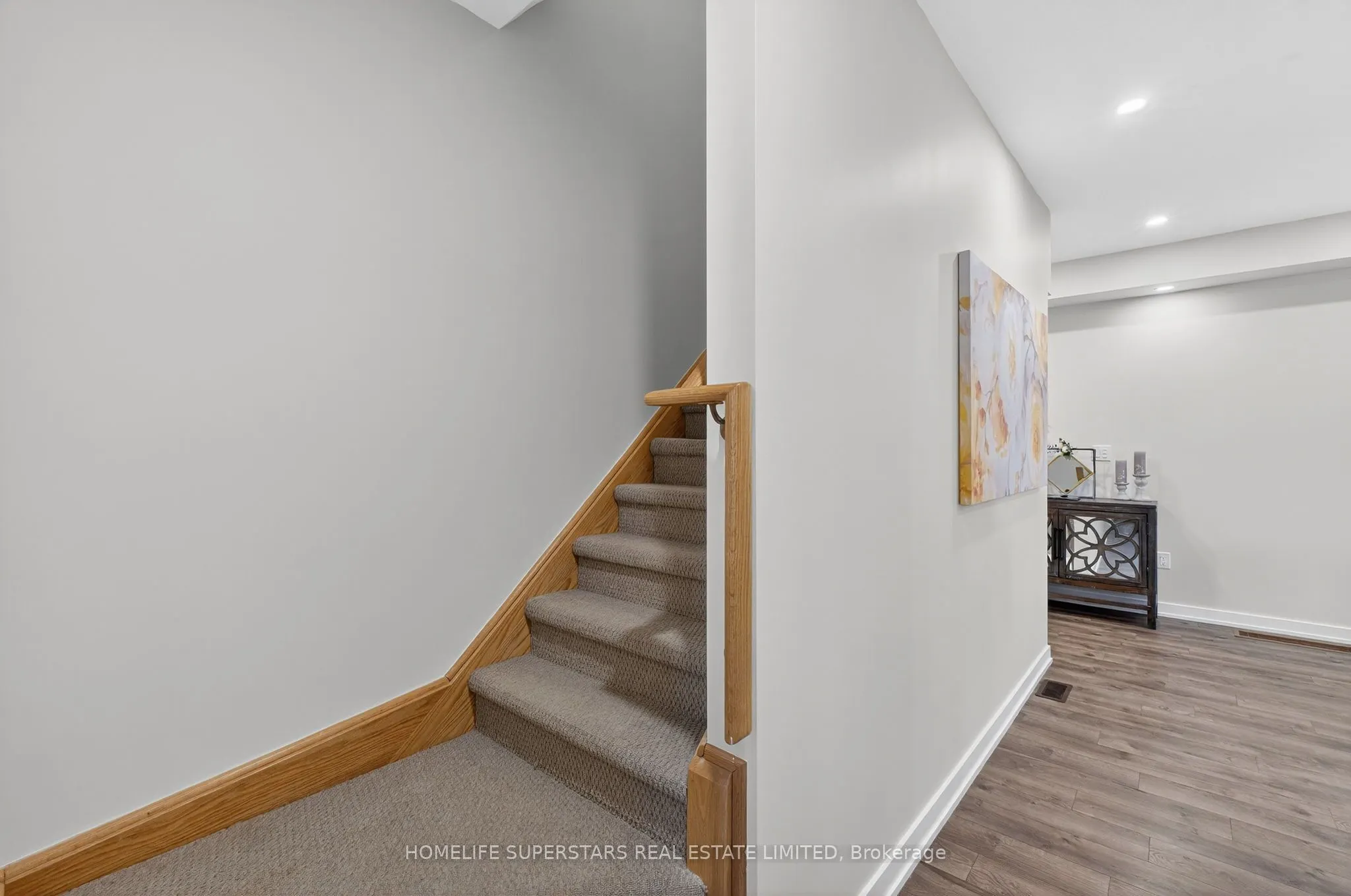 590 NORTH SERVICE Road, #130