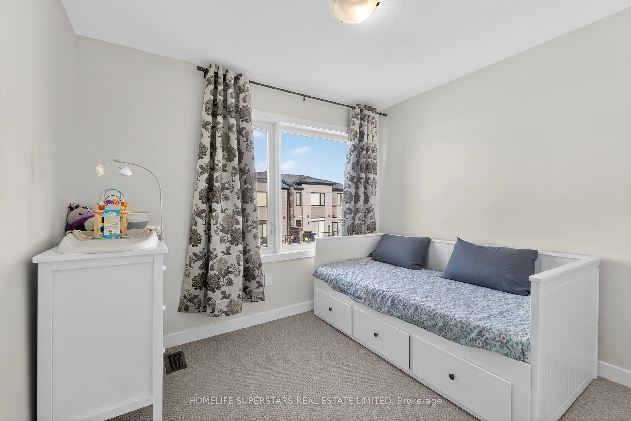 590 NORTH SERVICE Road, #130