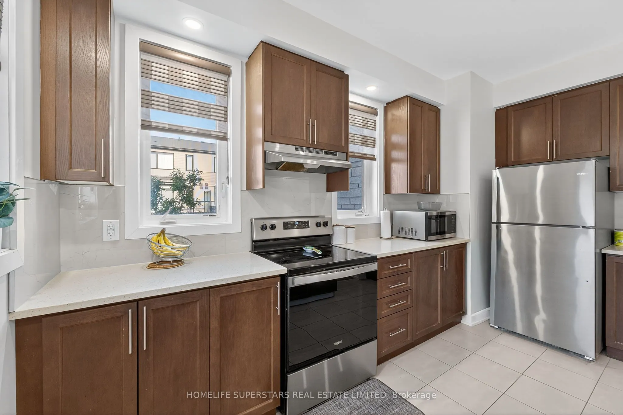 590 NORTH SERVICE Road, #130