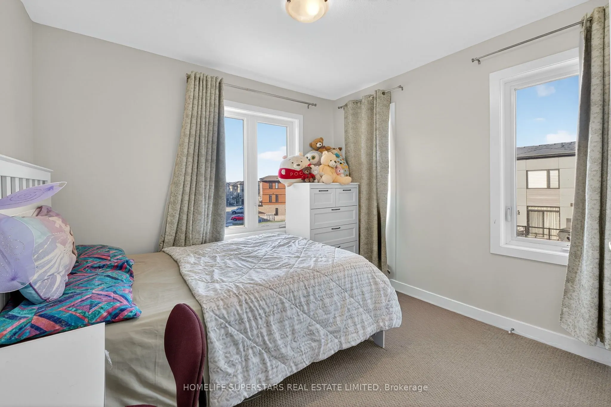 590 NORTH SERVICE Road, #130