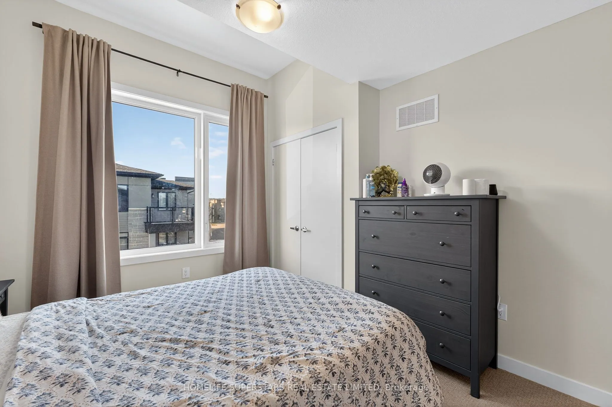 590 NORTH SERVICE Road, #130