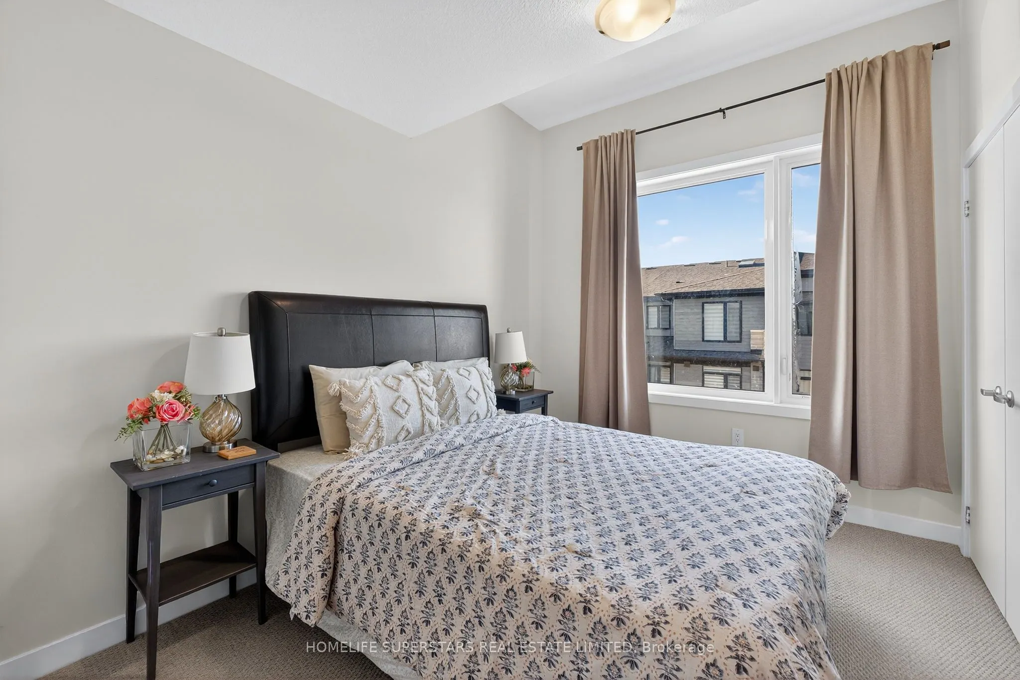 590 NORTH SERVICE Road, #130