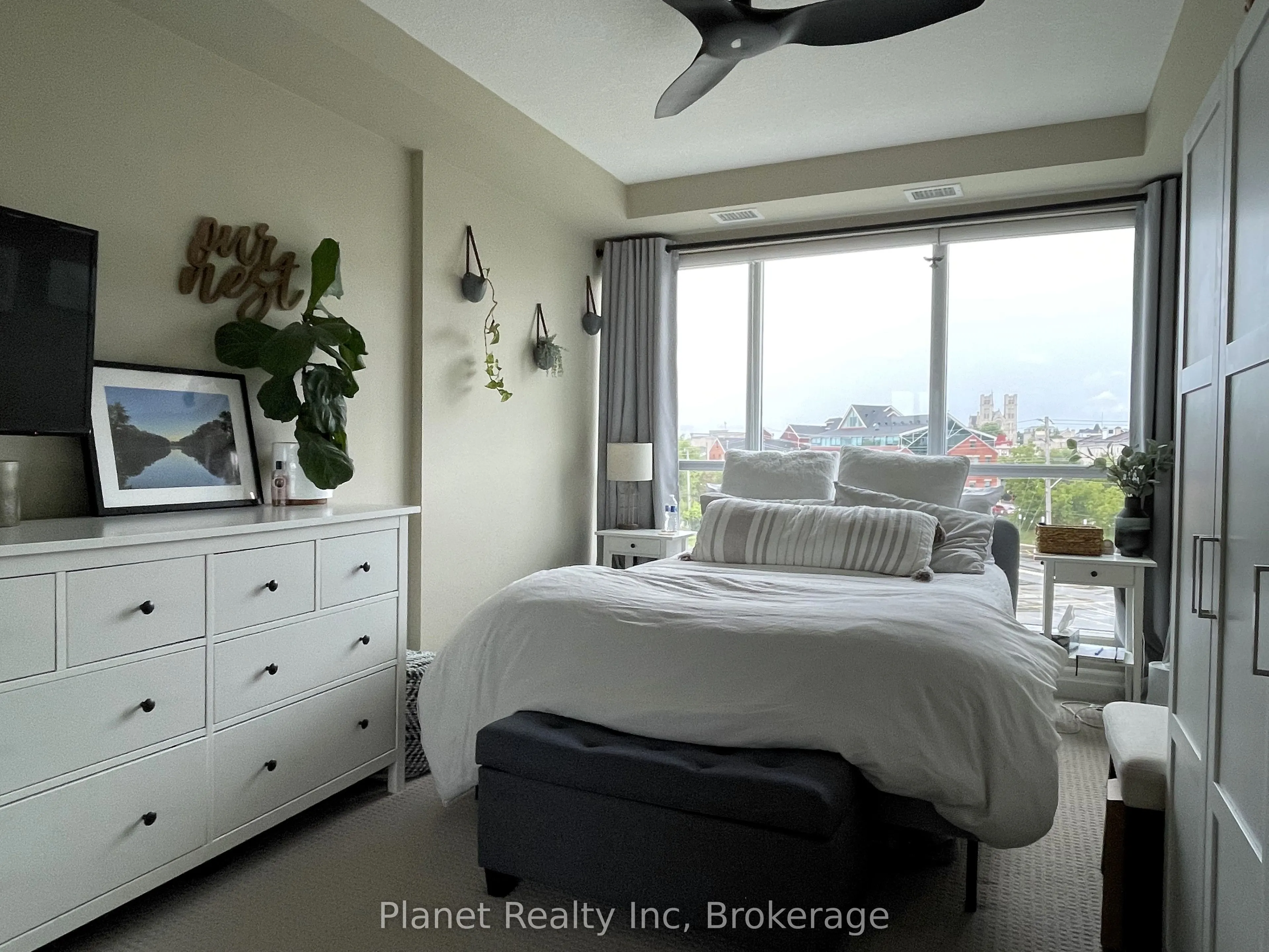 150 WELLINGTON Street E, #501