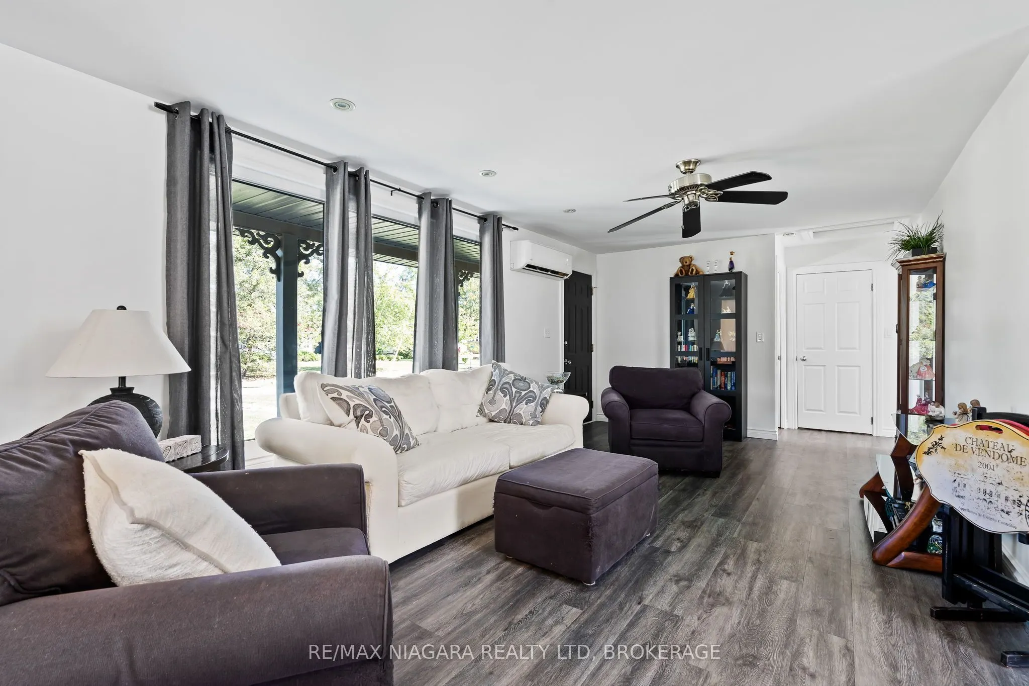 2837 Firelane 4