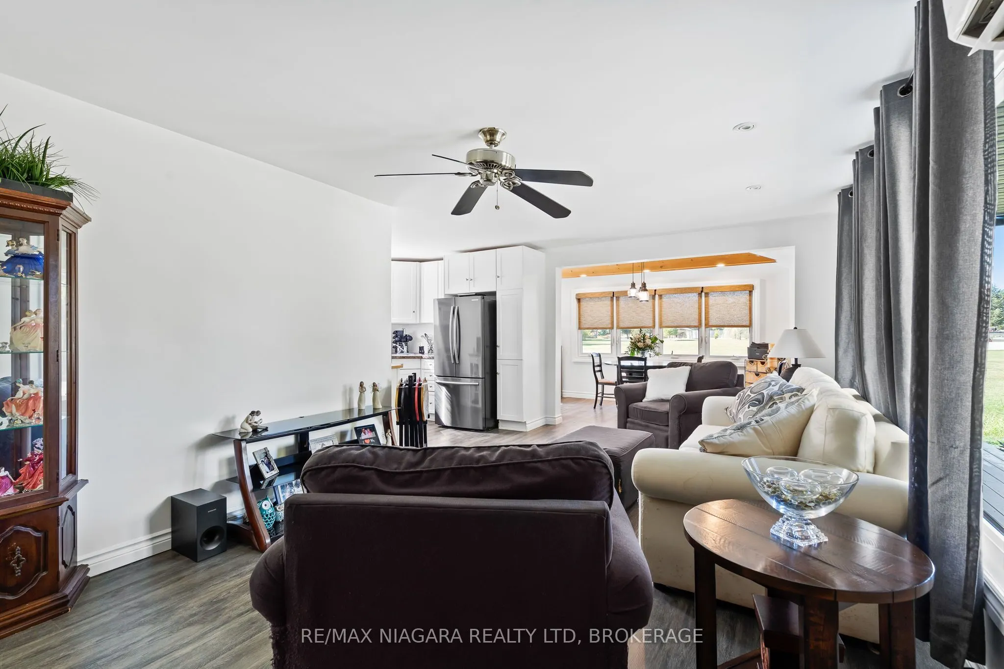 2837 Firelane 4